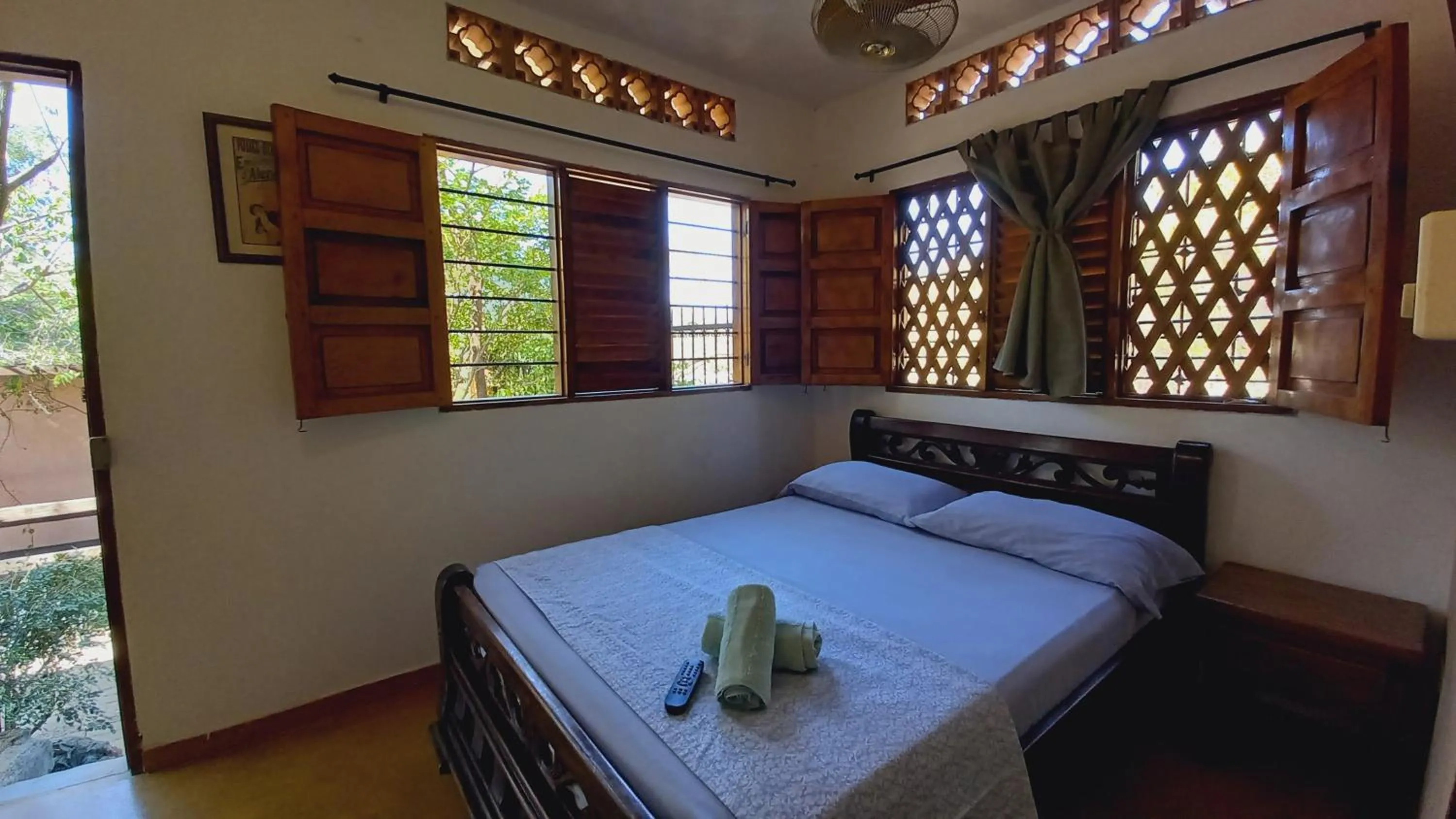 Property building, Bed in Hostal La Casa de Felipe
