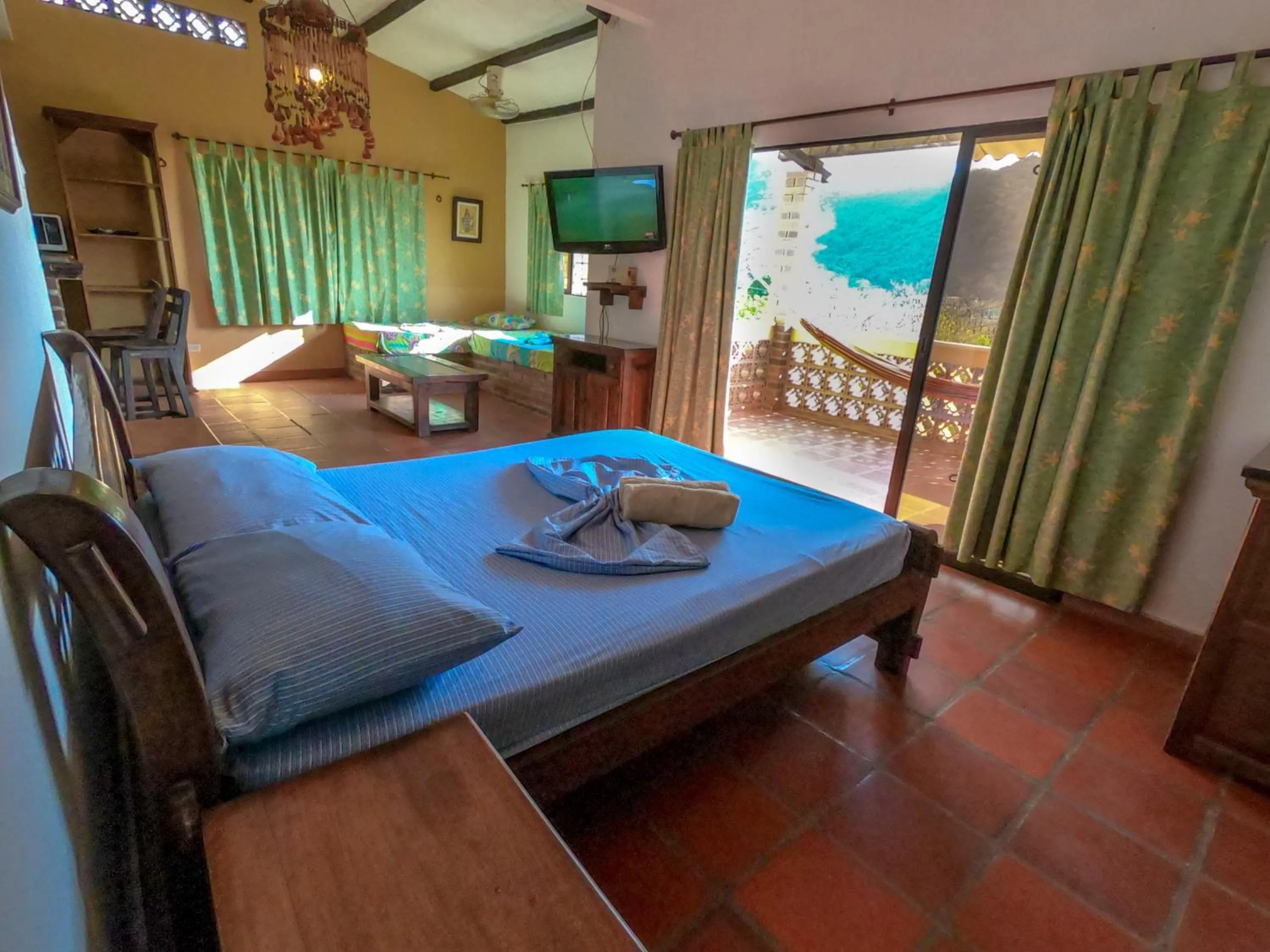 Photo of the whole room, Bed in Hostal La Casa de Felipe