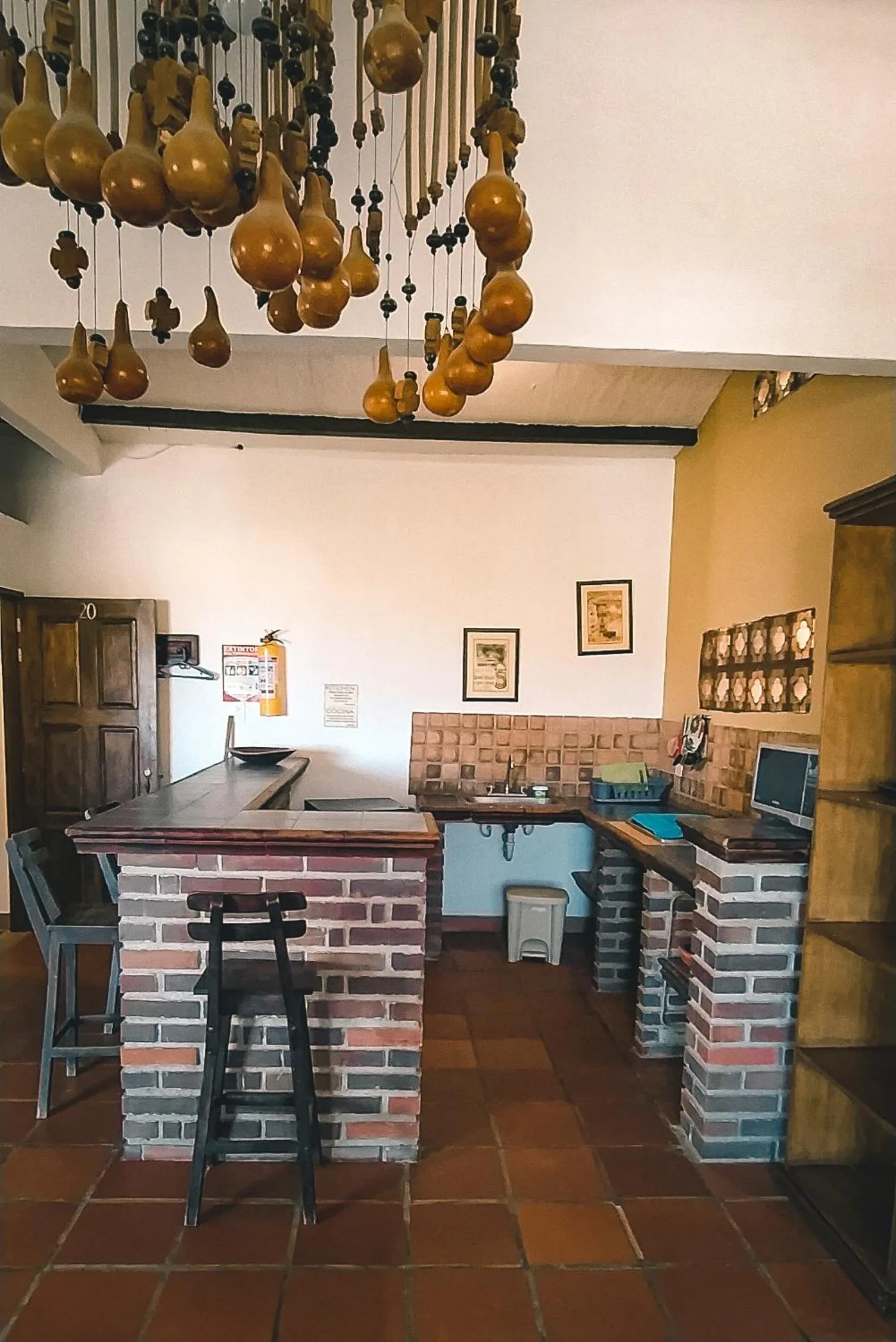 Property building in Hostal La Casa de Felipe