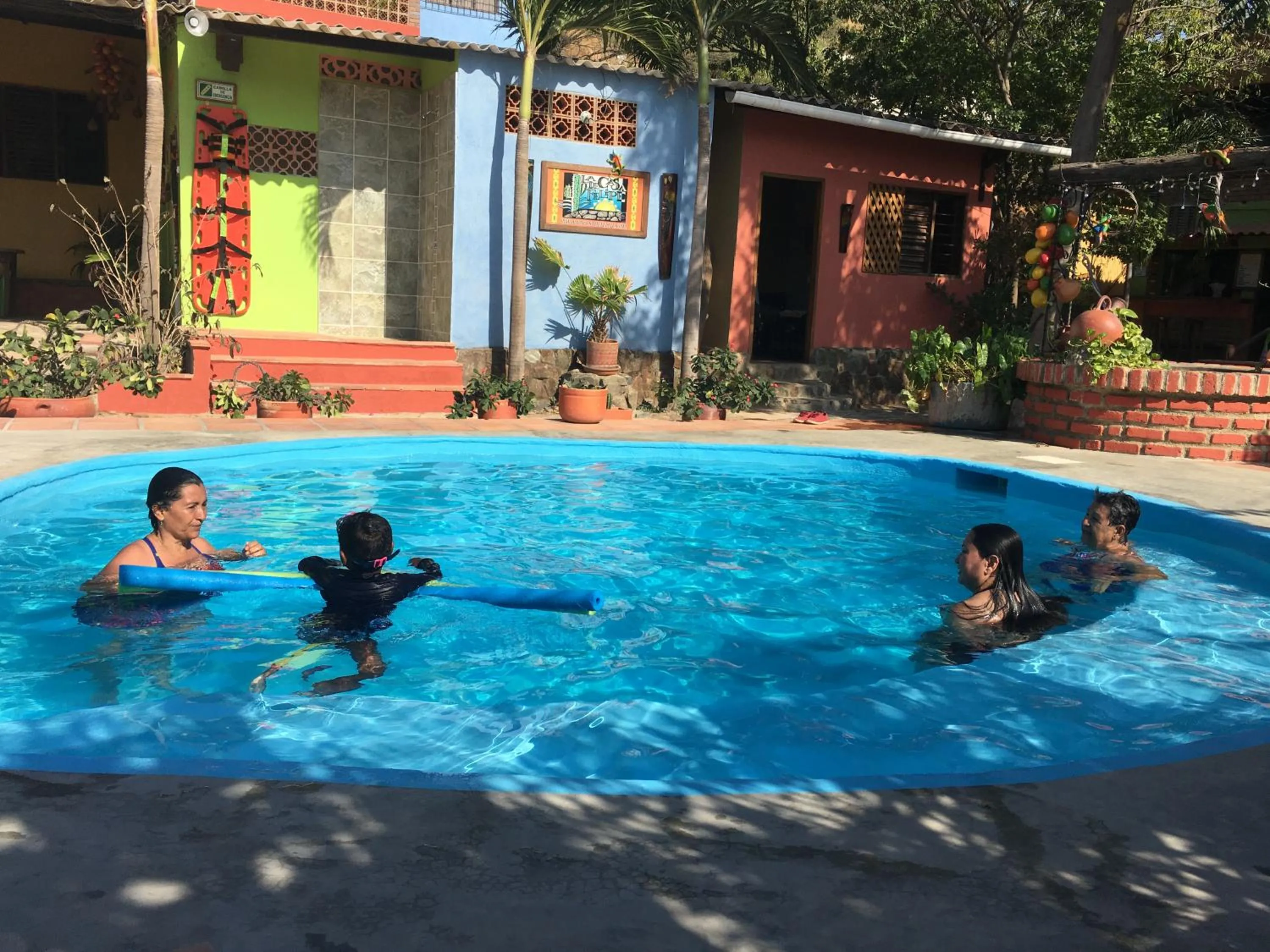 Swimming pool in Hostal La Casa de Felipe