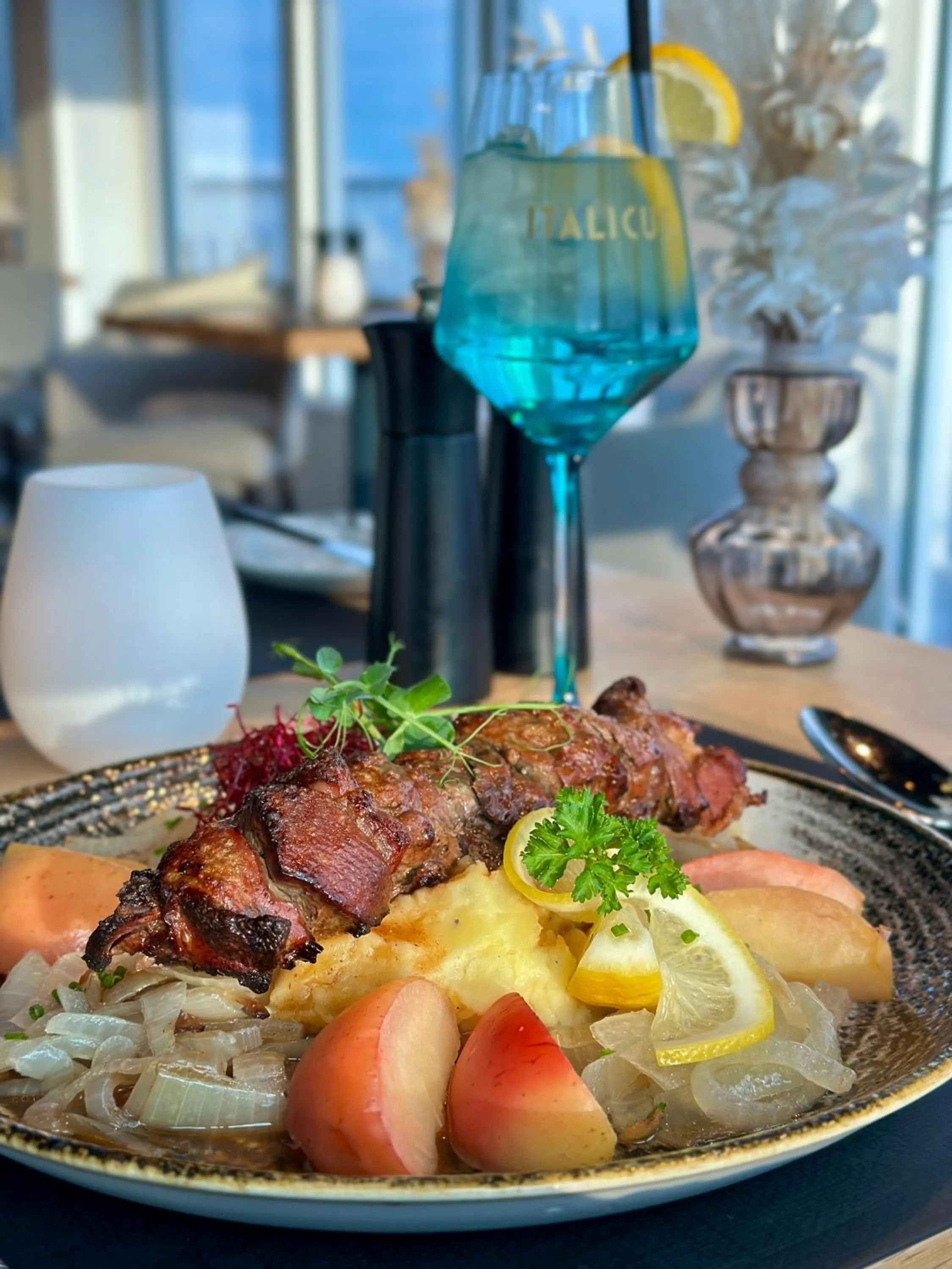 Restaurant/places to eat in Kurhotel Sassnitz - das alte Seemannsheim