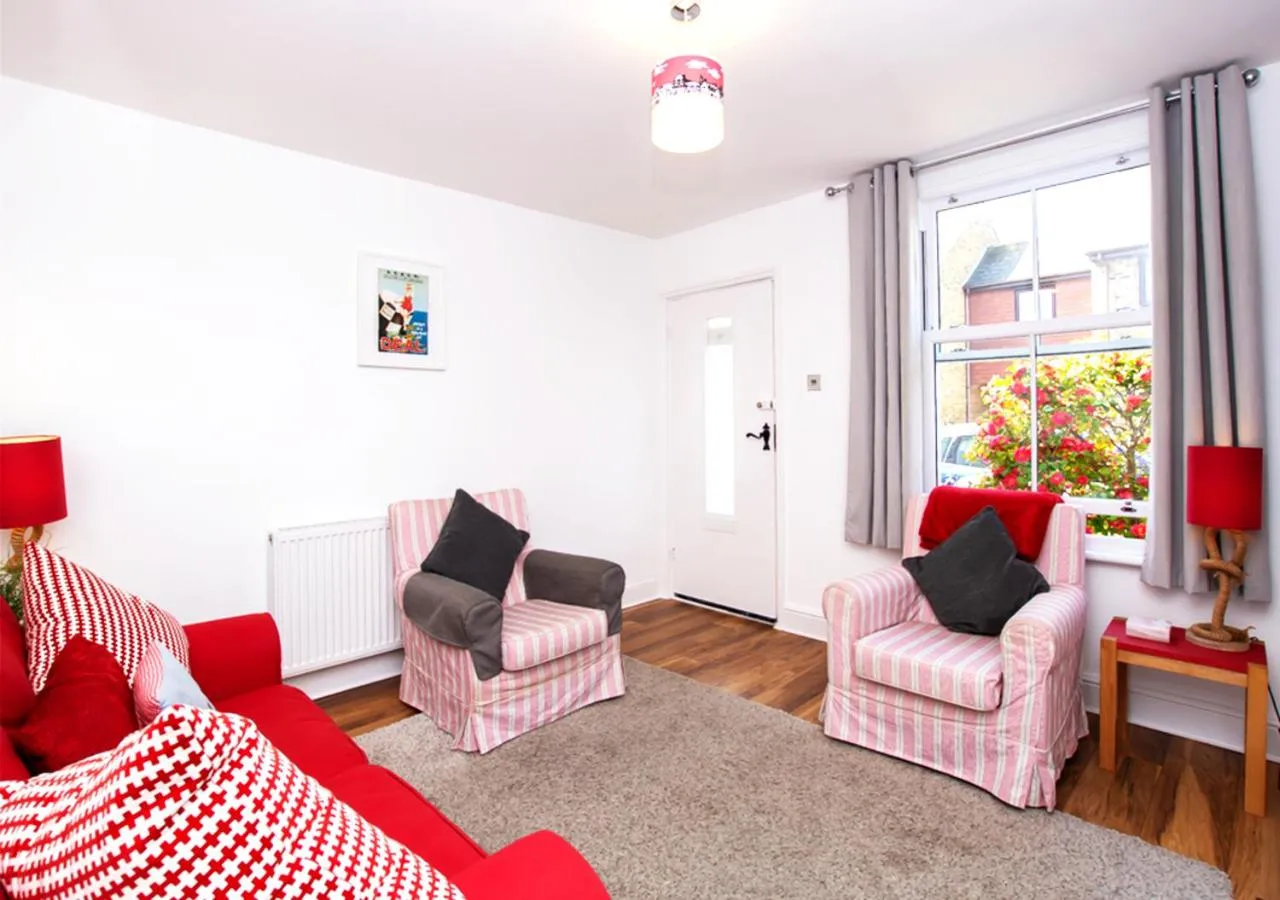 Living room in Seashell Cottage