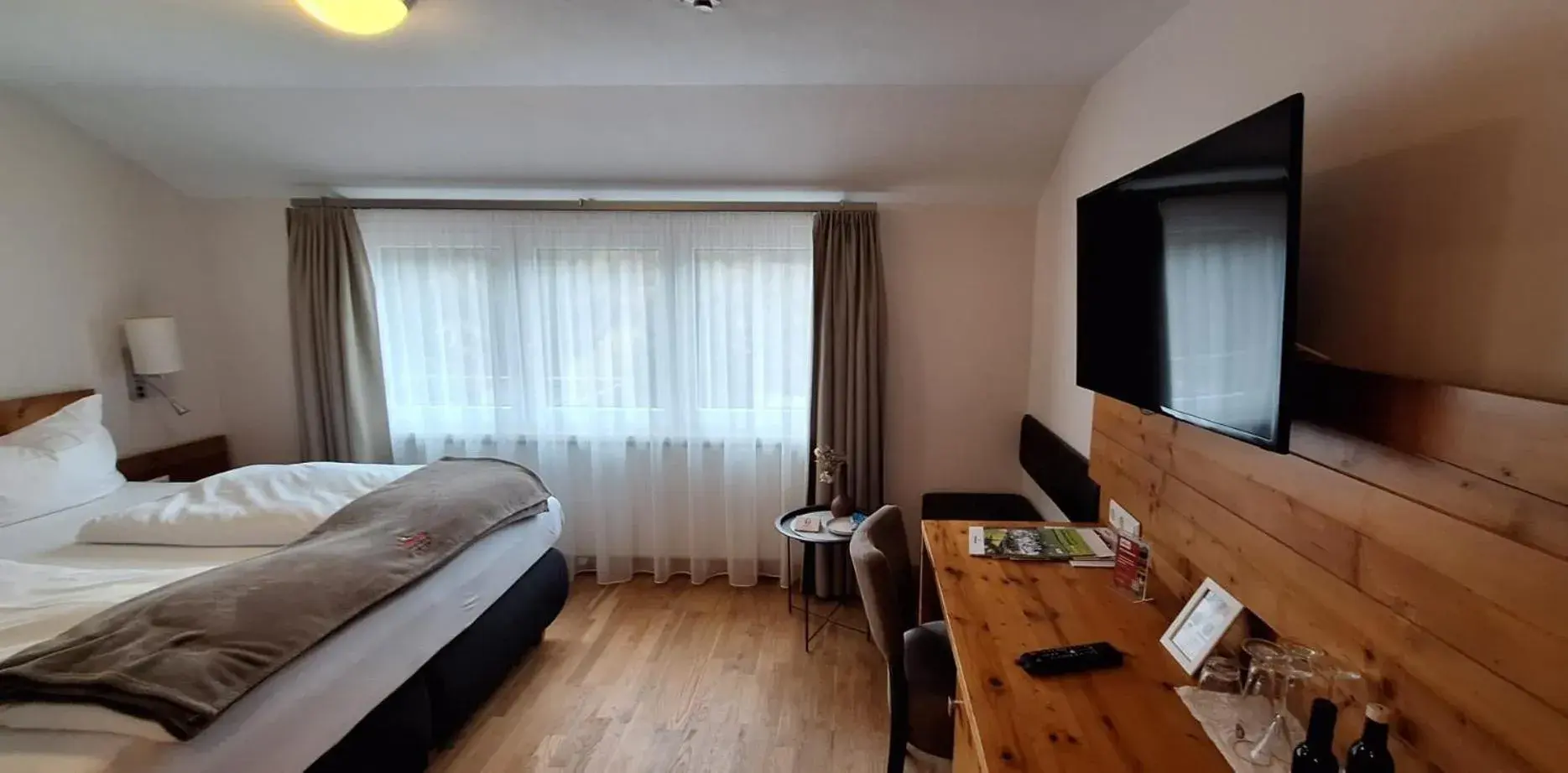 Standard Double Room in Hotel Restaurant Waldsägmühle Standard Double Room in Hotel Restaurant Waldsägmühle