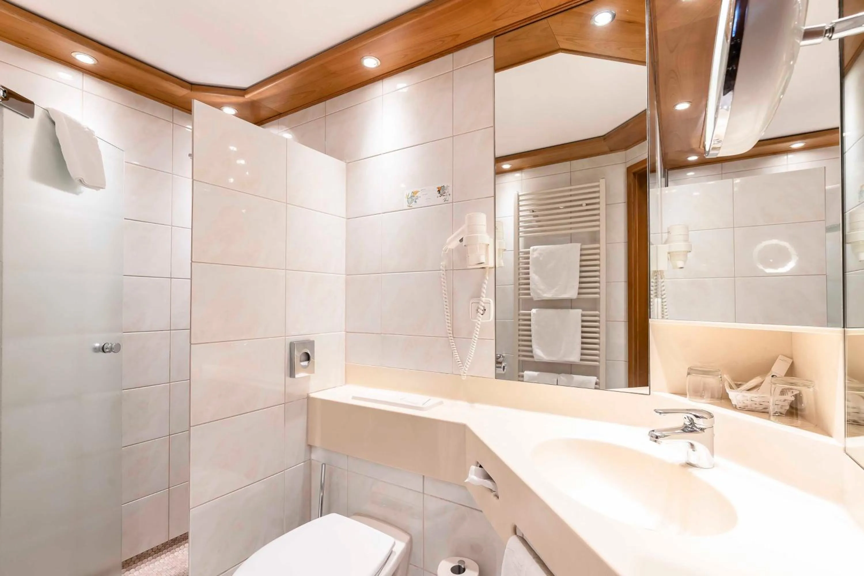 Bathroom in Hotel Restaurant Waldsägmühle