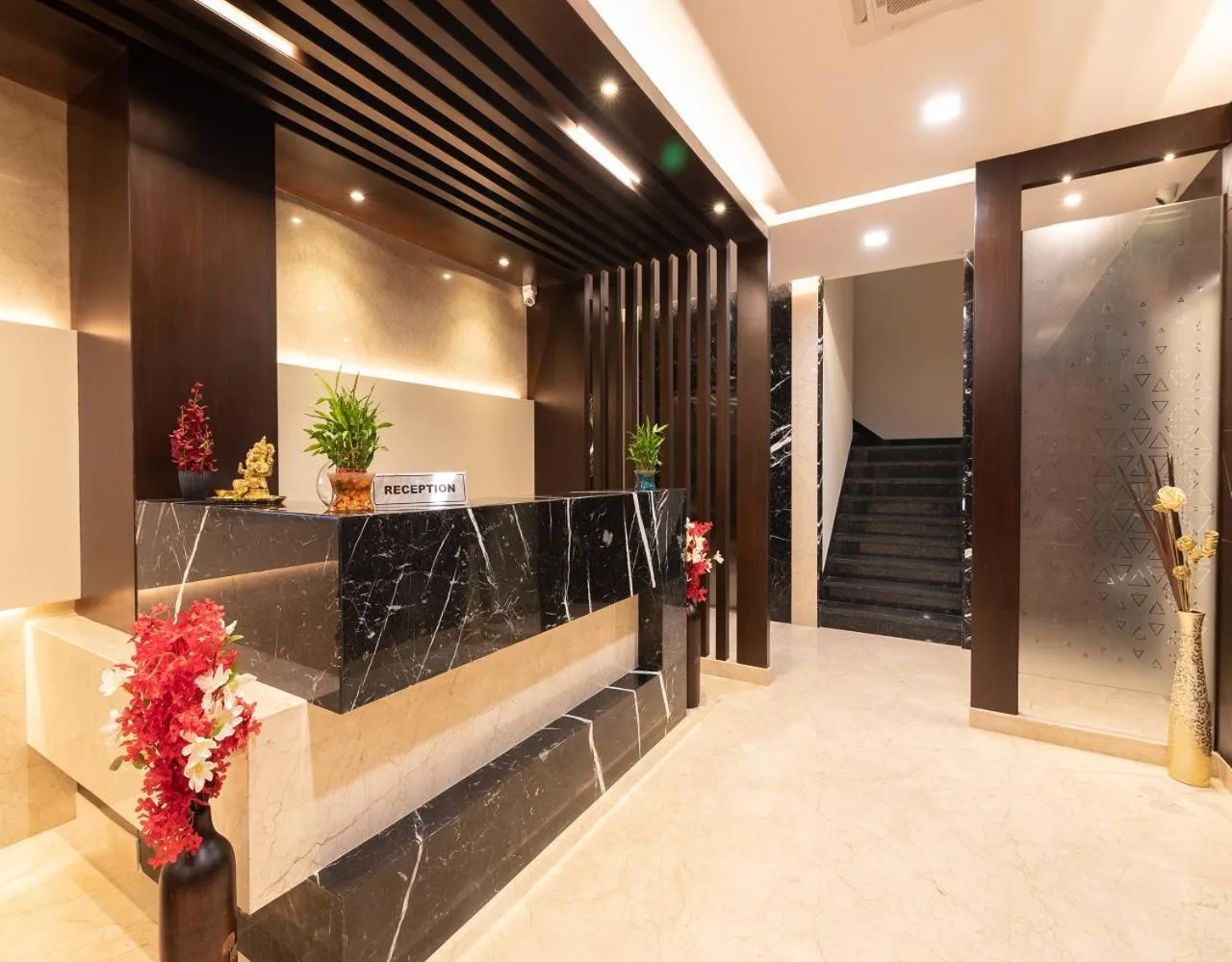 Lobby or reception in Mojatel By Icon