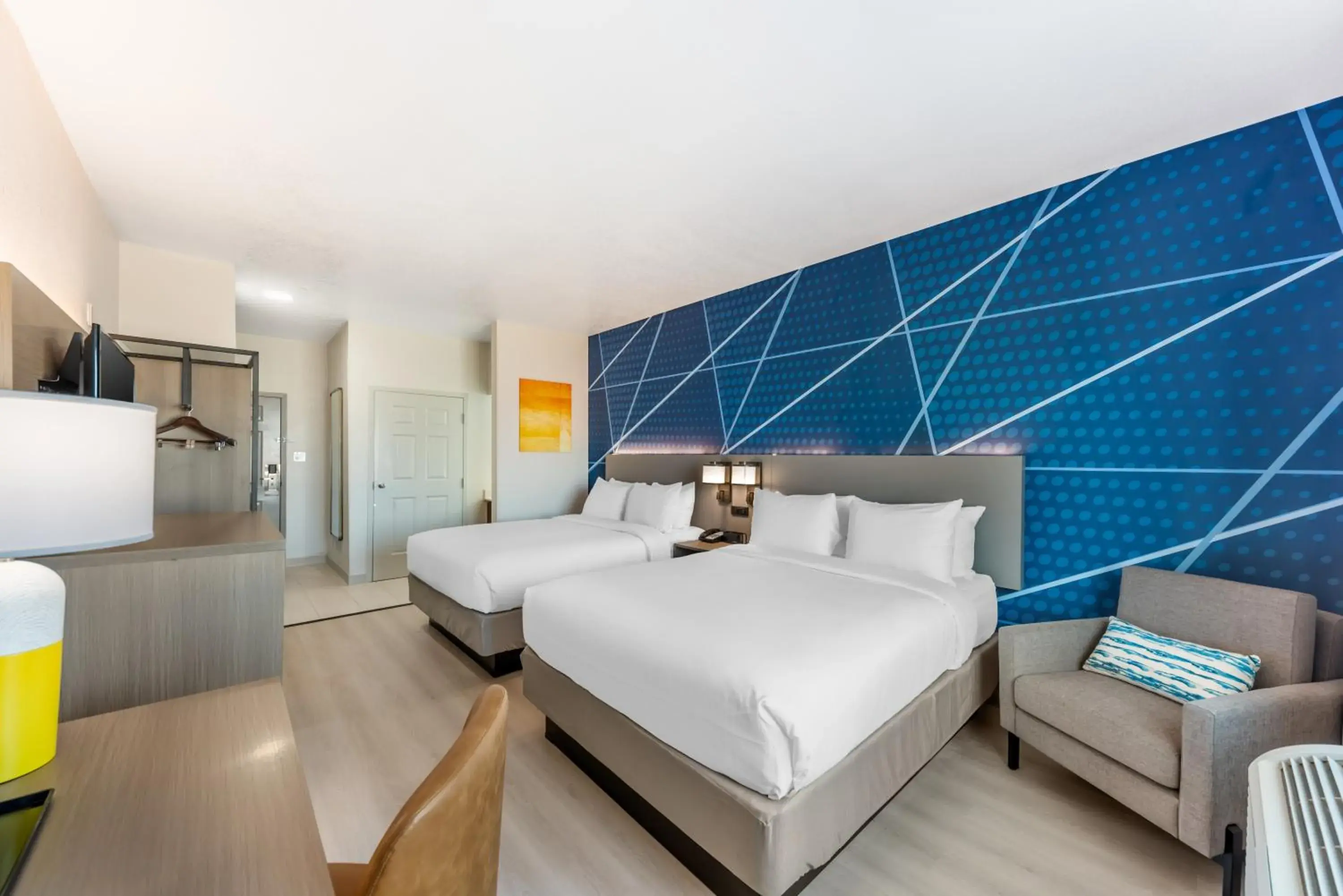 Communal lounge/ TV room, Bed in Comfort Inn & Suites Belton Temple South I-35 Communal lounge/ TV room, Bed in Comfort Inn & Suites Belton Temple South I-35