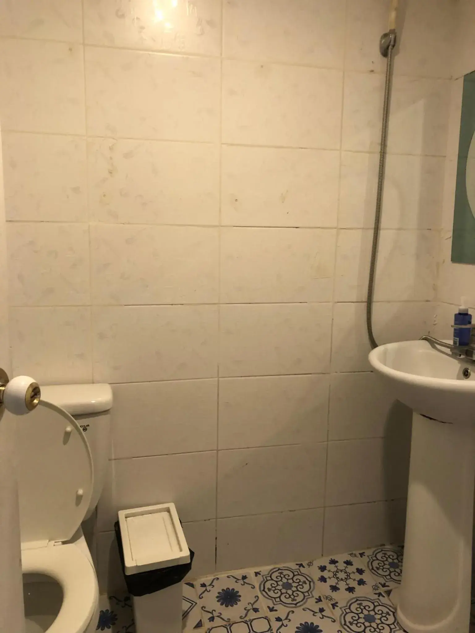 Chris Hostel Chris Hostel