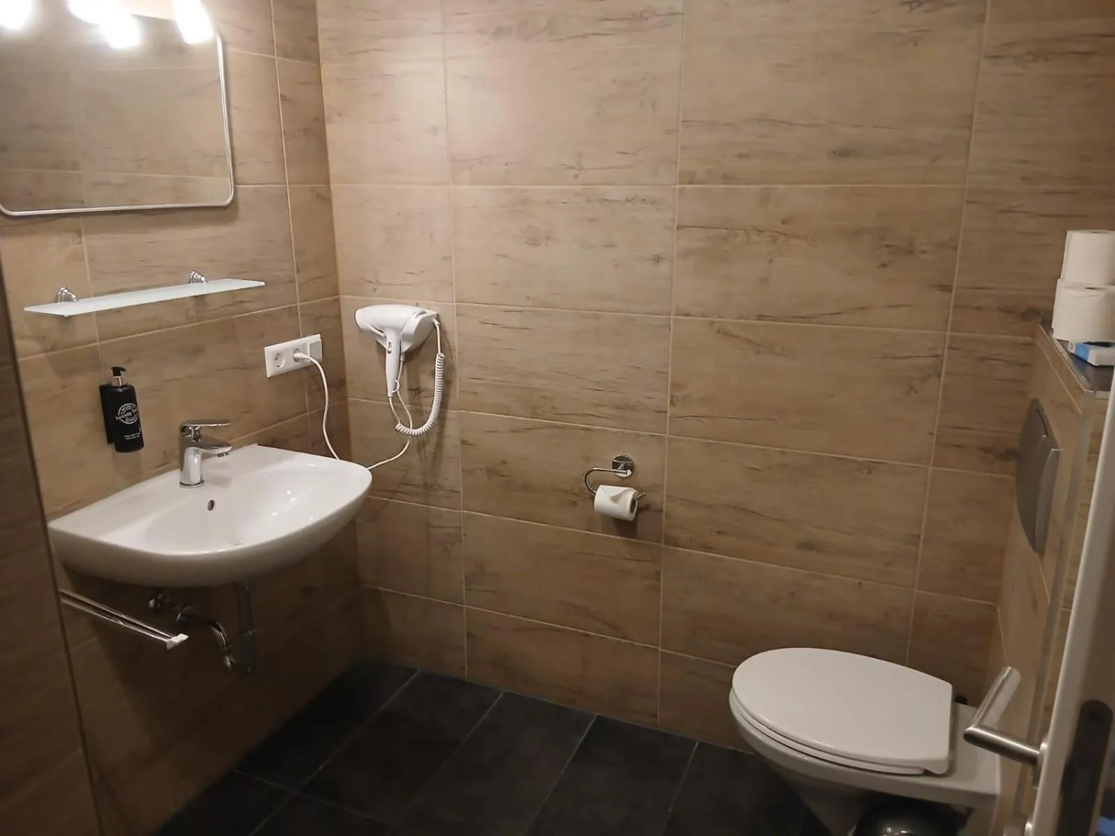 Bathroom in Gästehaus Parkblick