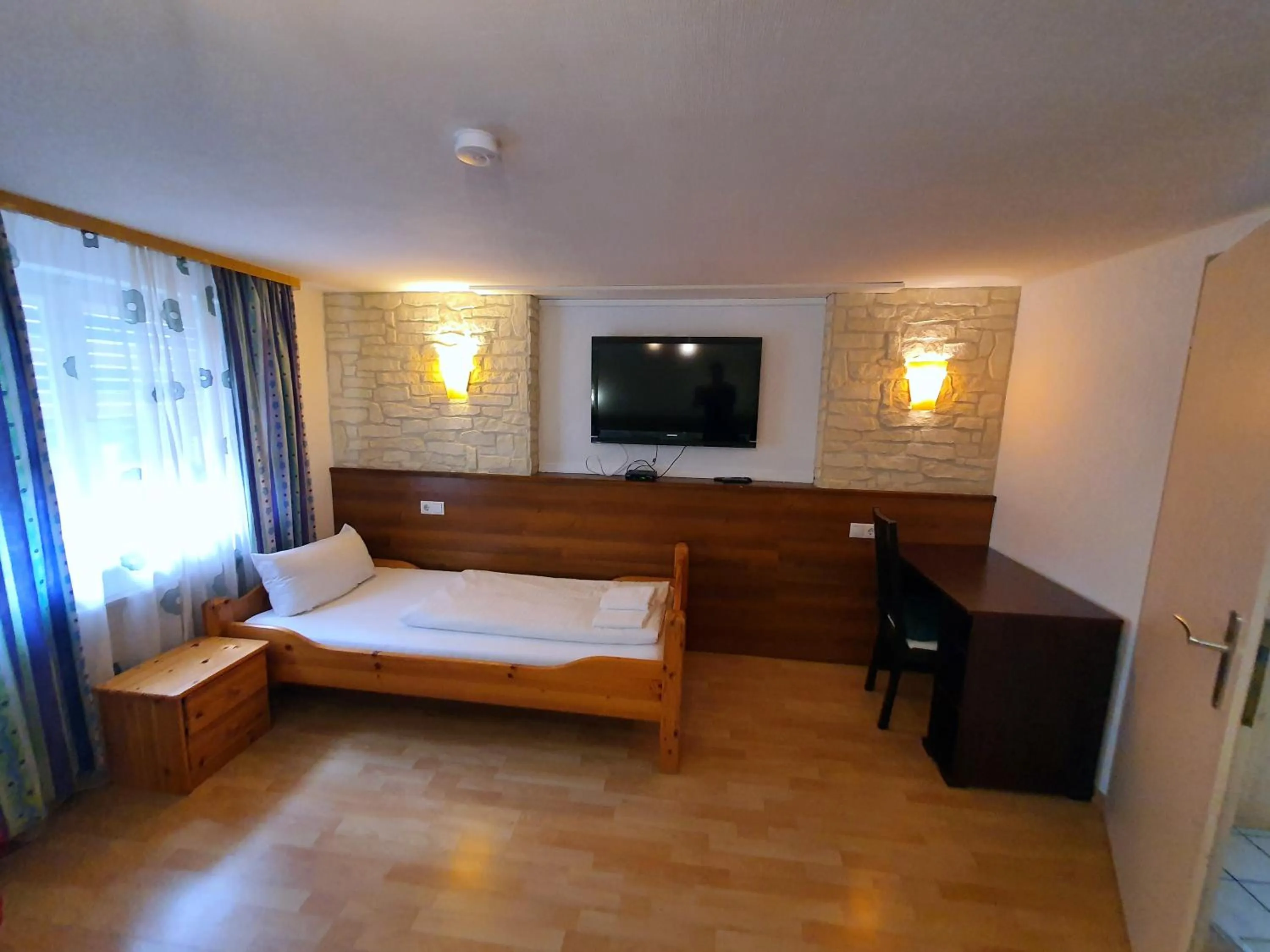 Bedroom, Bed in Gästehaus Parkblick