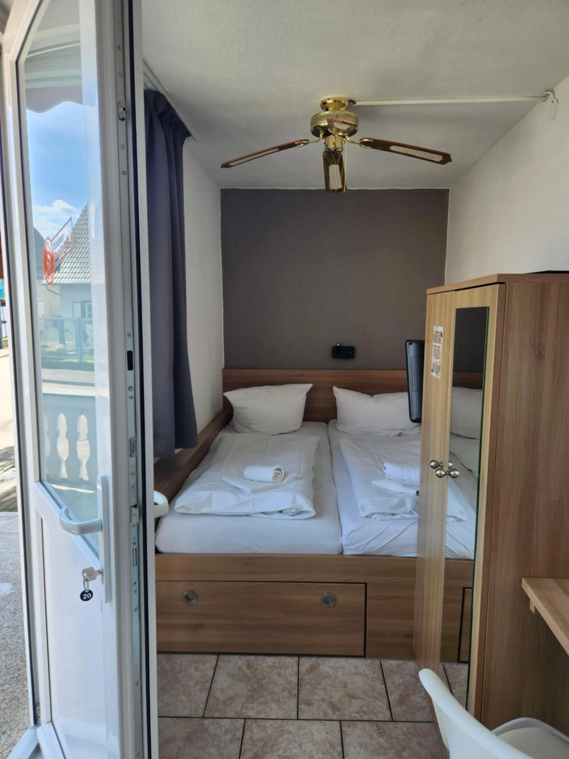 Bed in Gästehaus Parkblick