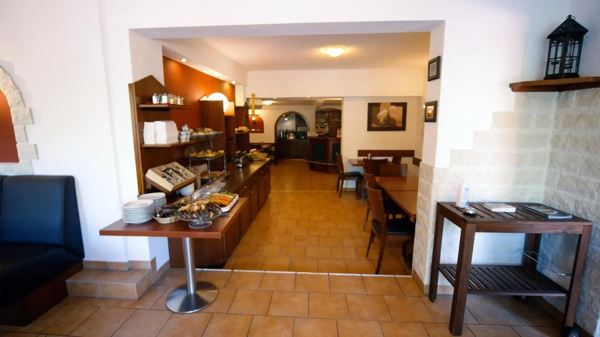Restaurant/places to eat in Gästehaus Parkblick Restaurant/places to eat in Gästehaus Parkblick