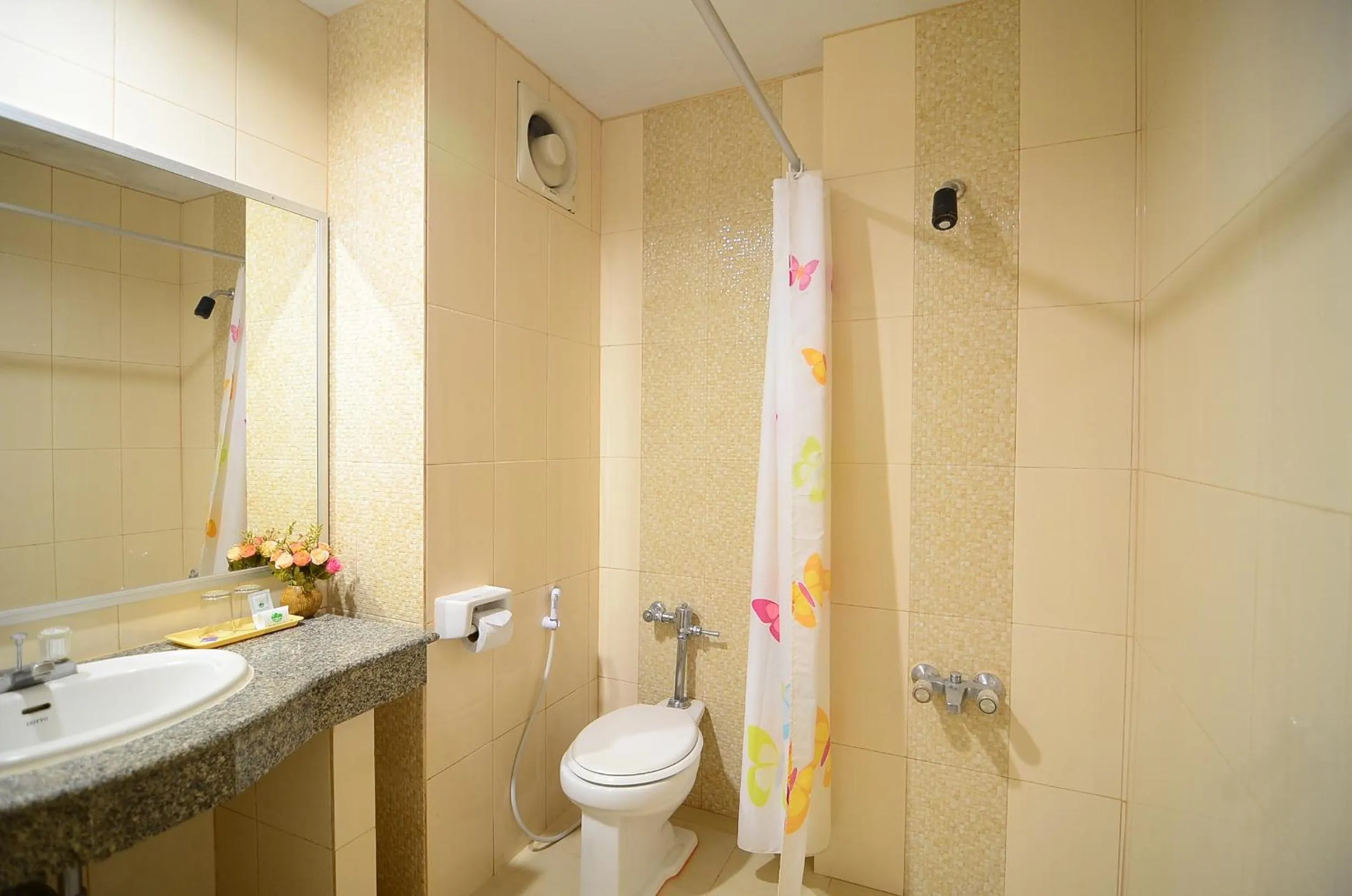 Bathroom in Ranong Garden Hotel
