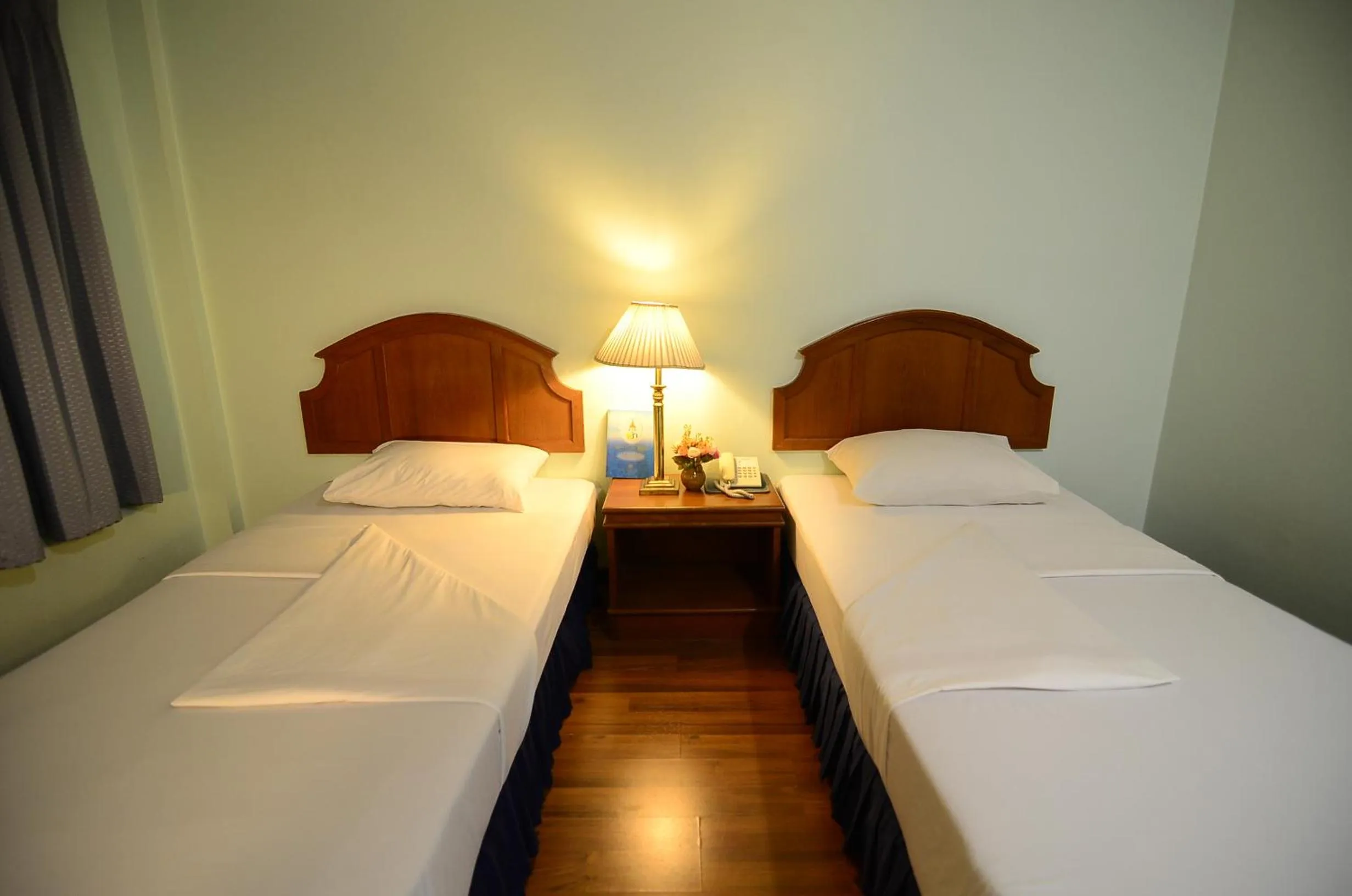 Bed in Ranong Garden Hotel
