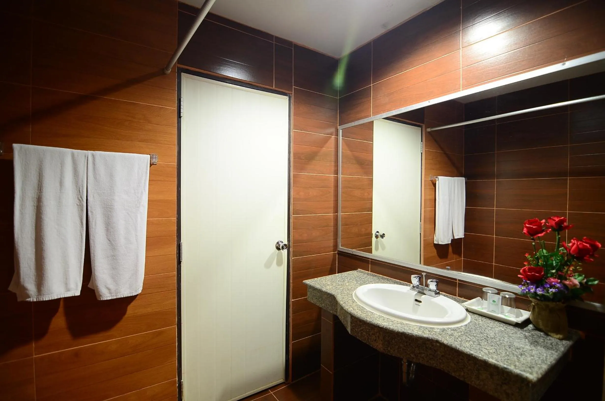 Bathroom in Ranong Garden Hotel