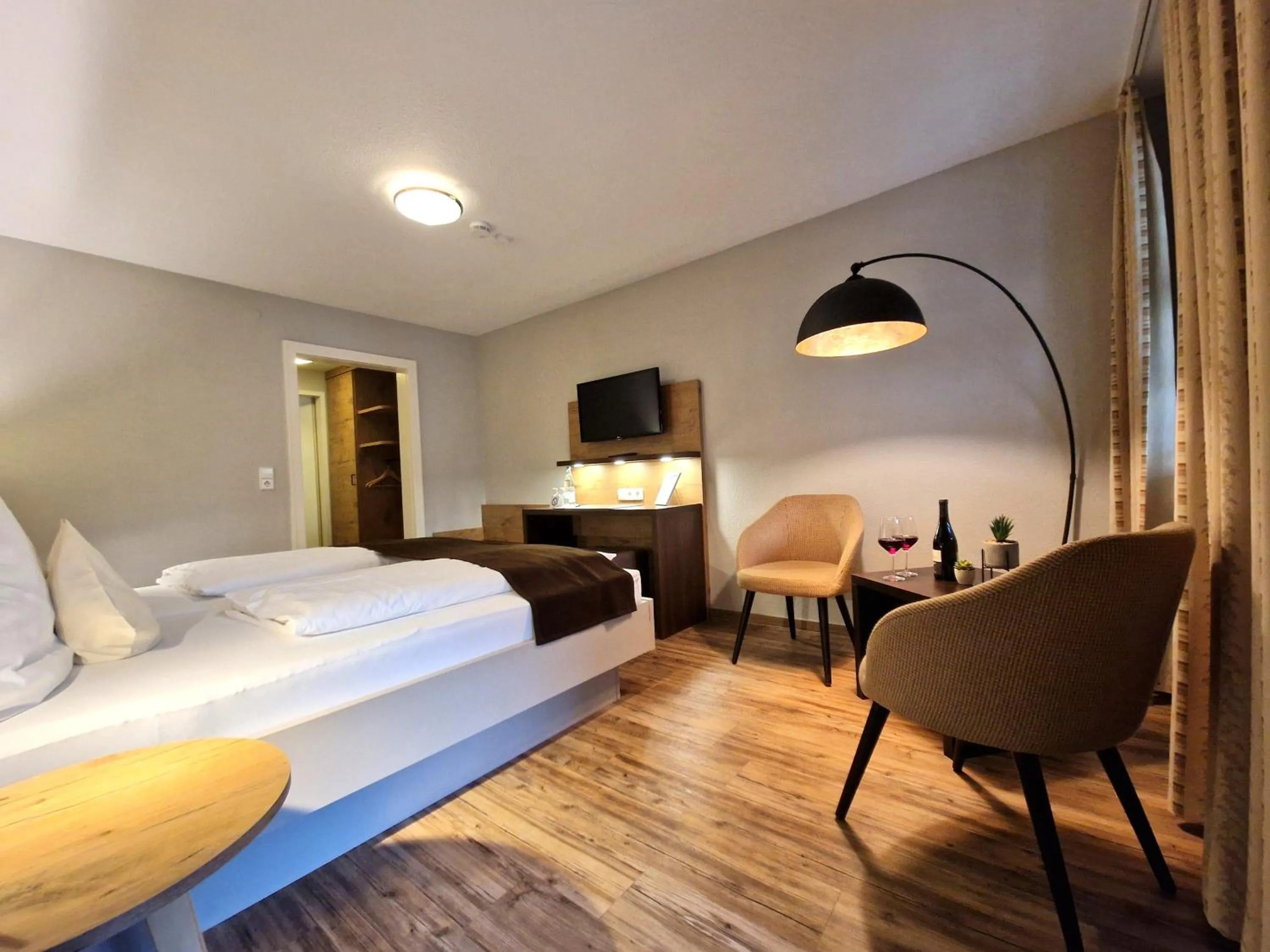 Bed in Hotel-Gasthaus Goldener Engel