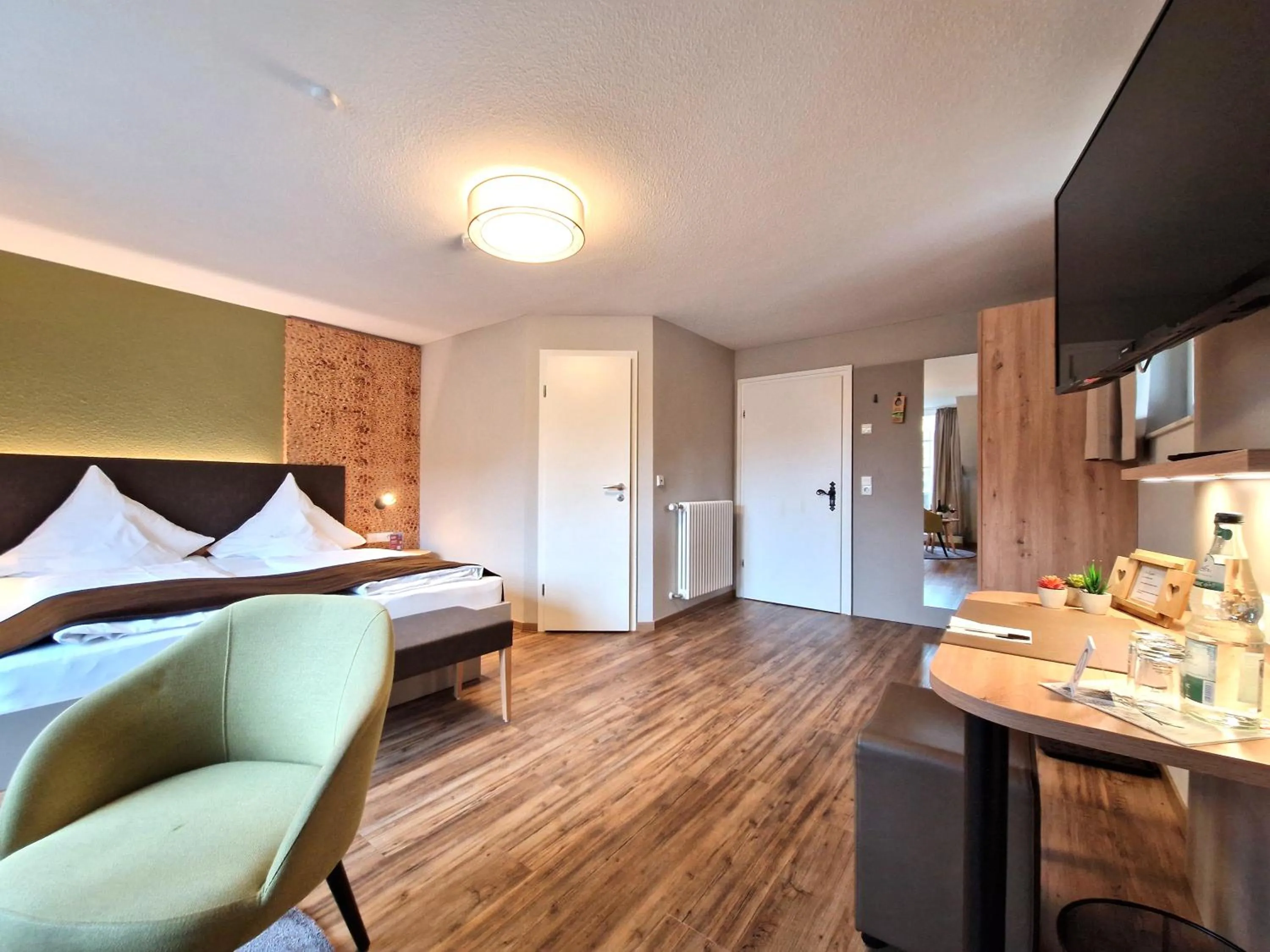 Bed in Hotel-Gasthaus Goldener Engel