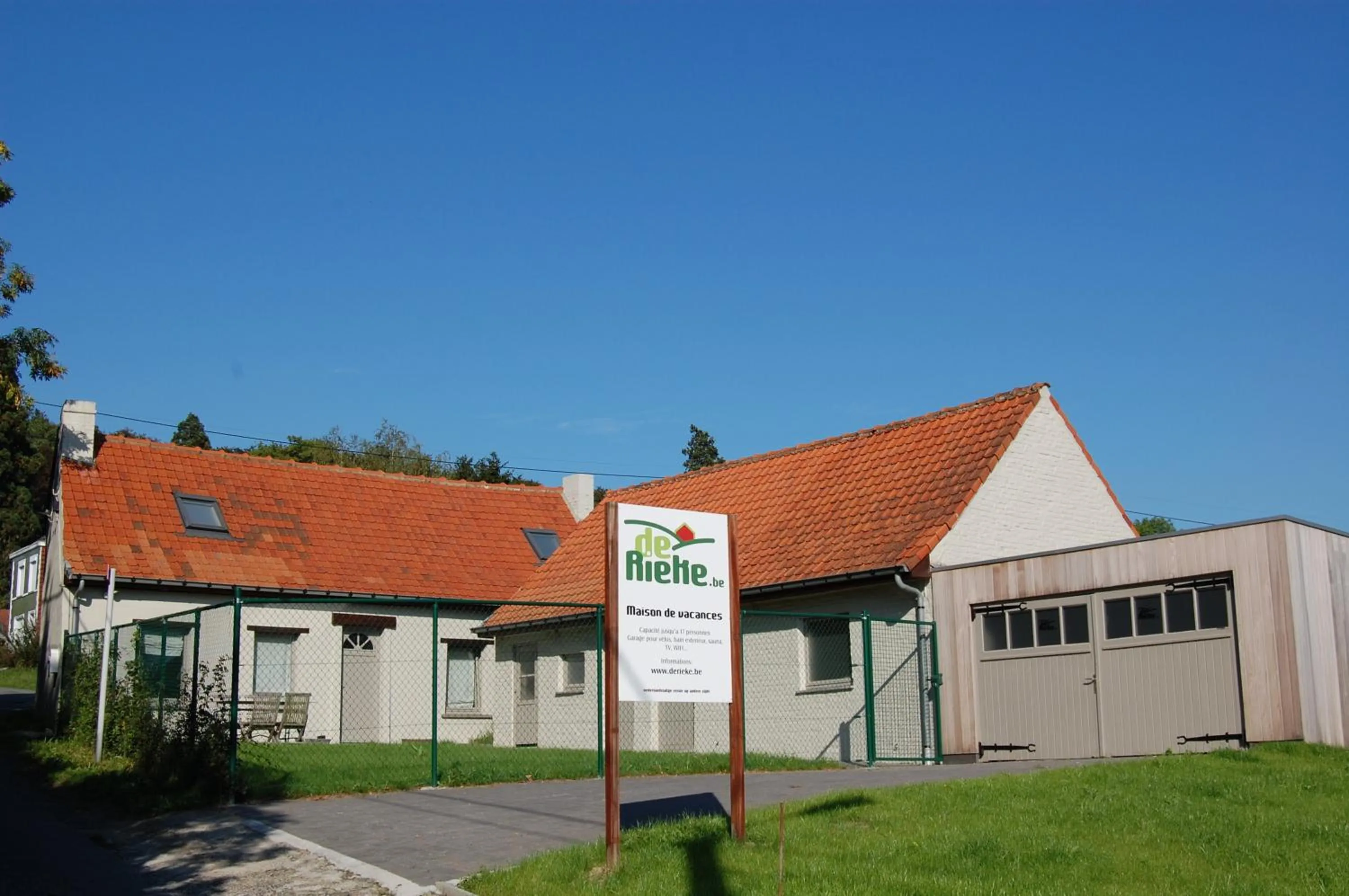 Facade/entrance in De Rieke