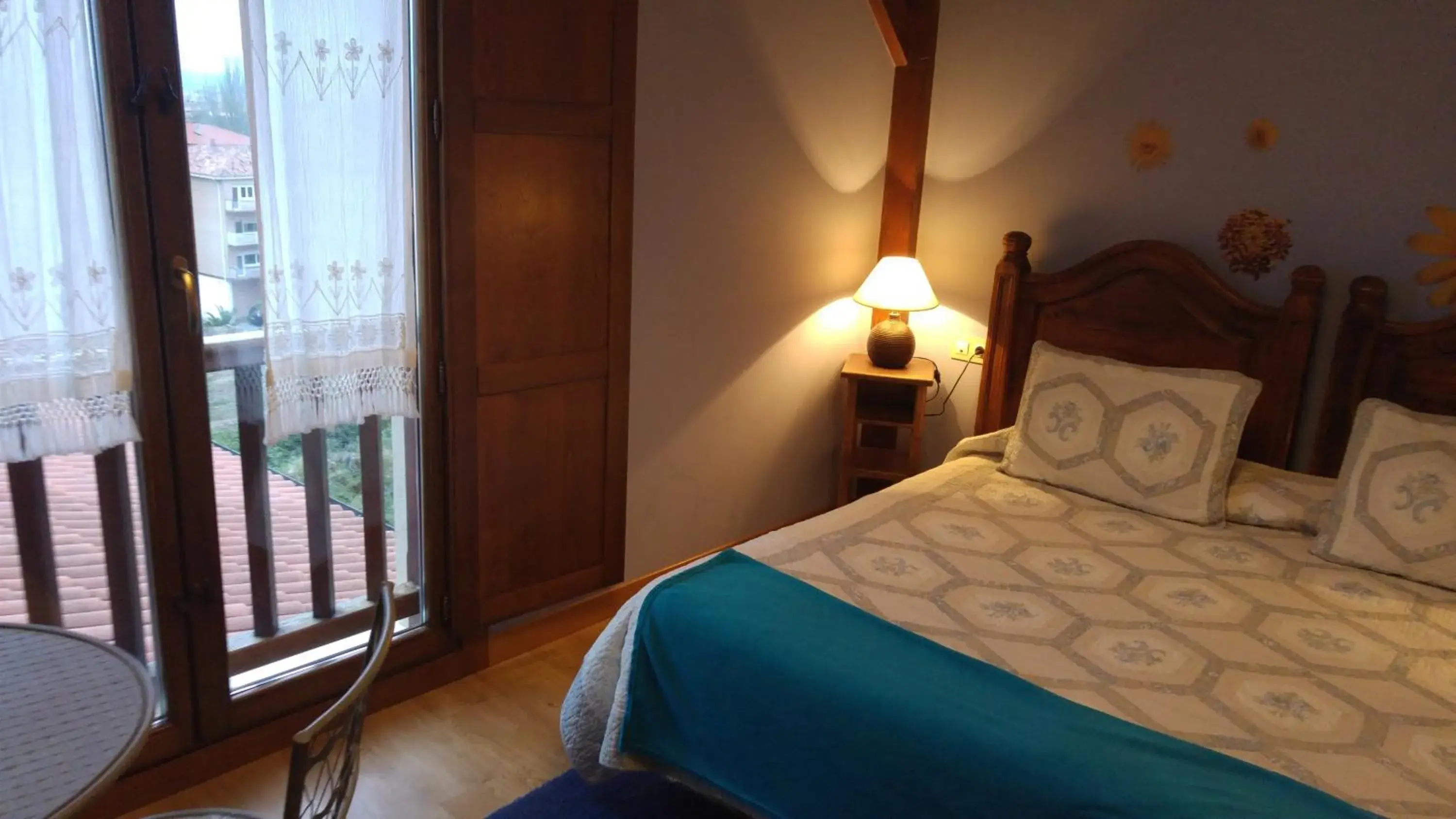 Double or Twin Room in Casa Rural Osante Double or Twin Room in Casa Rural Osante