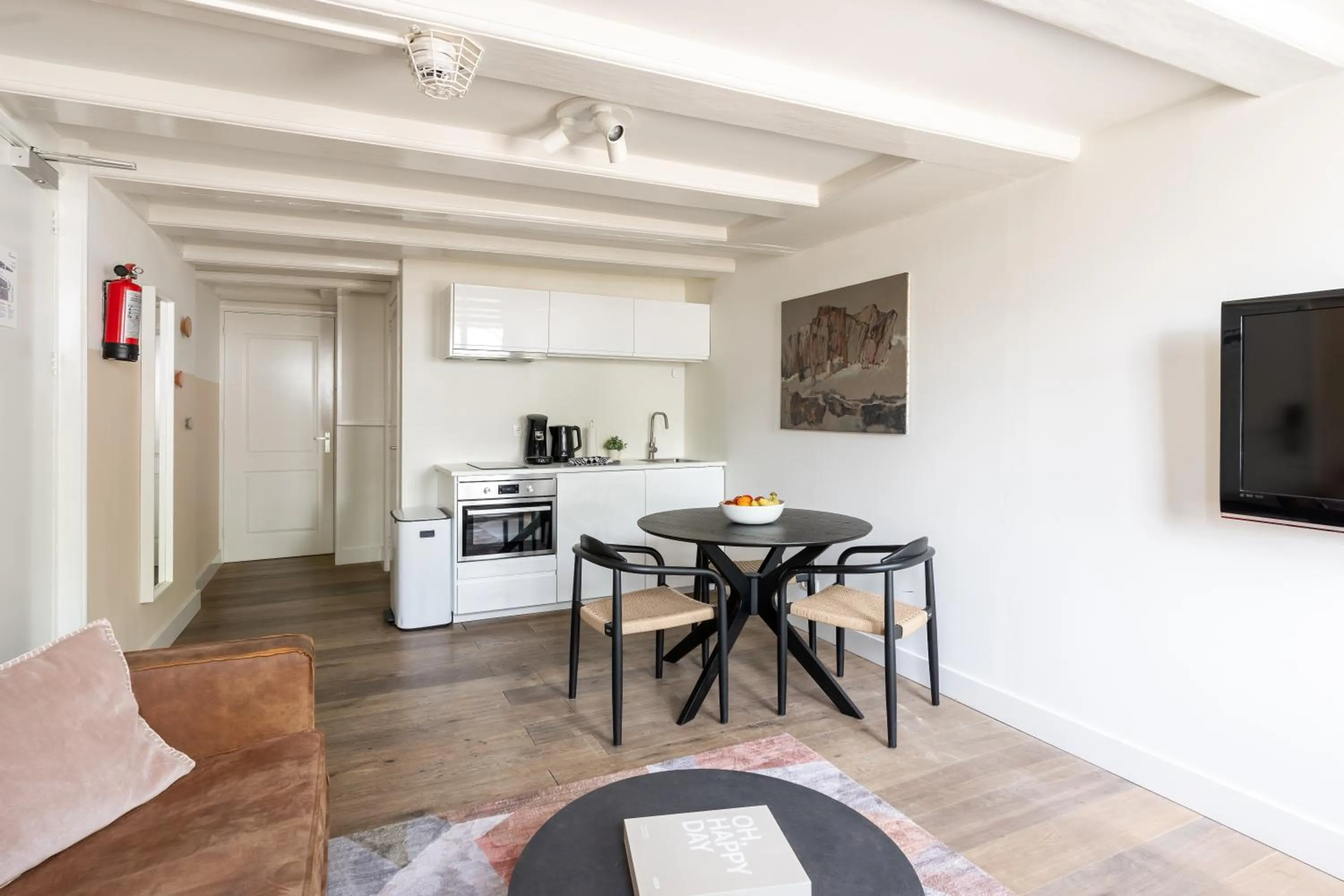Kitchen or kitchenette in Amsterdam Dockside Flats