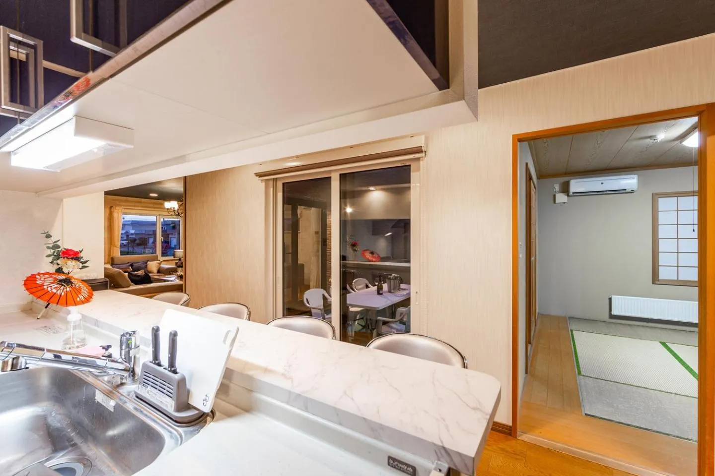 kitchen in THE WORLDWIDE HOUSE