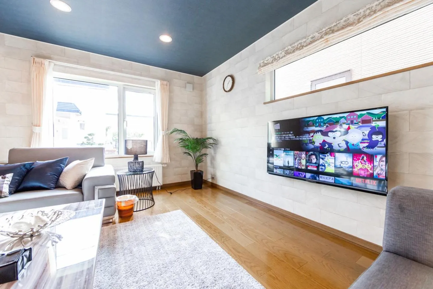 TV and multimedia in THE WORLDWIDE HOUSE