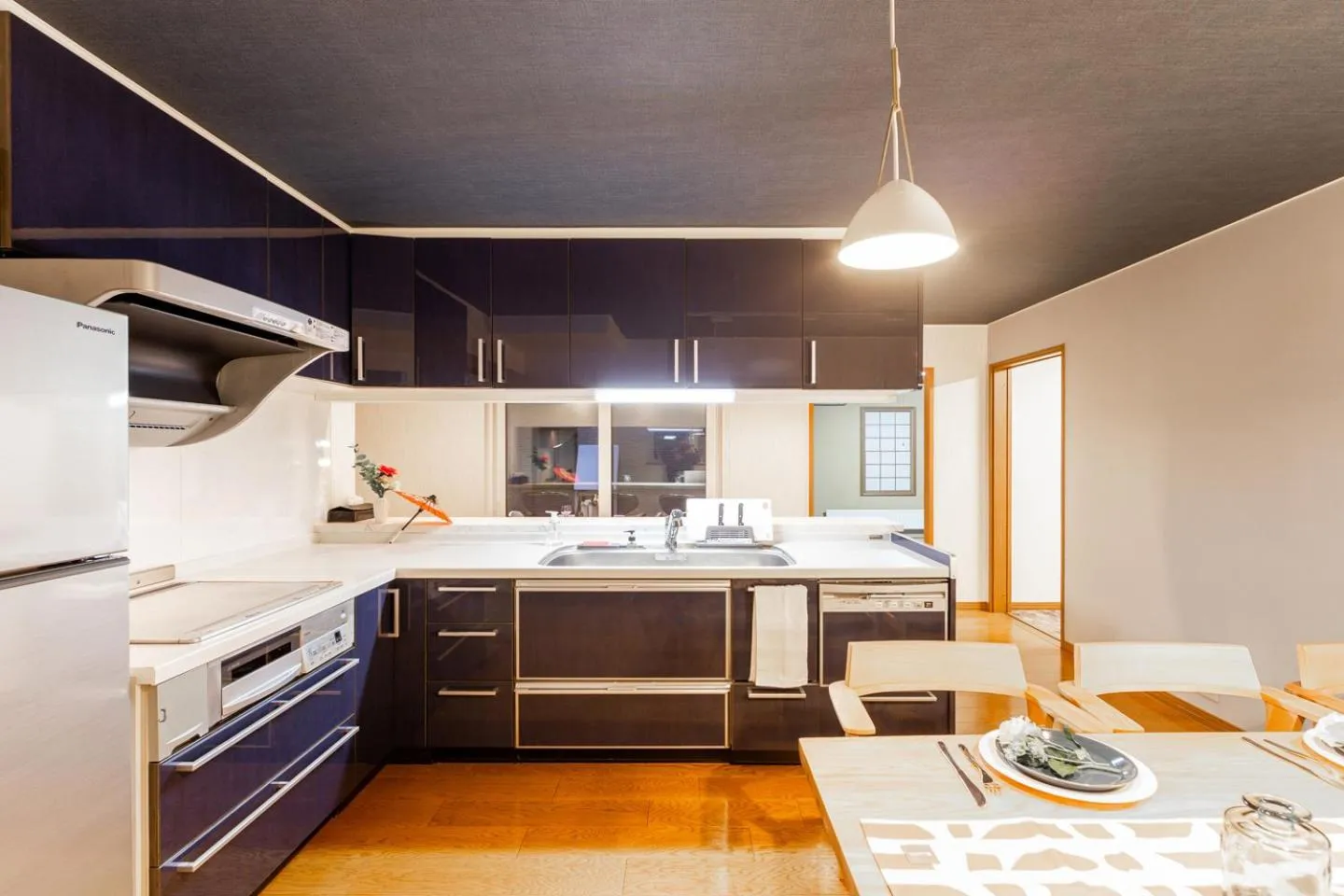 kitchen in THE WORLDWIDE HOUSE