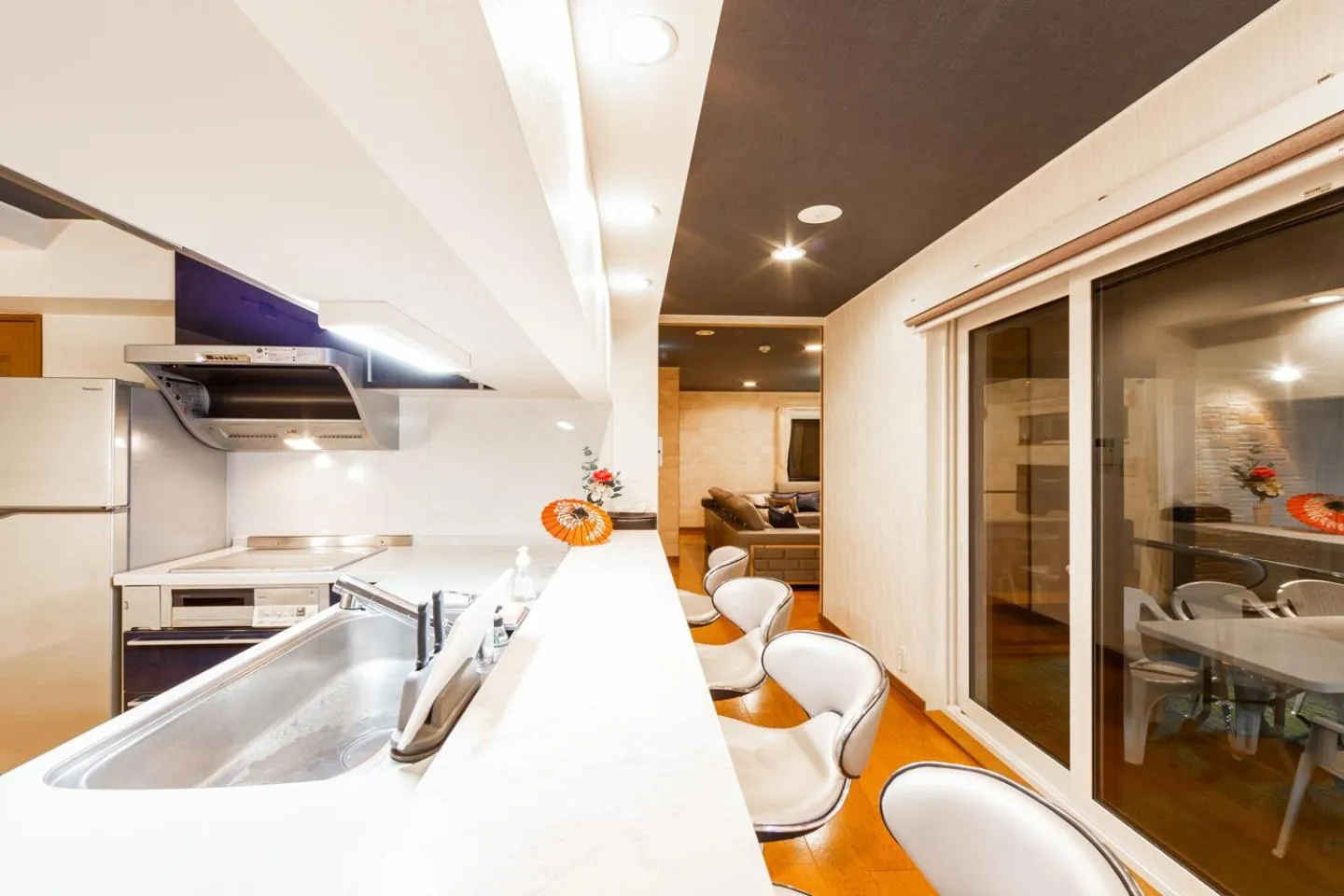 kitchen in THE WORLDWIDE HOUSE