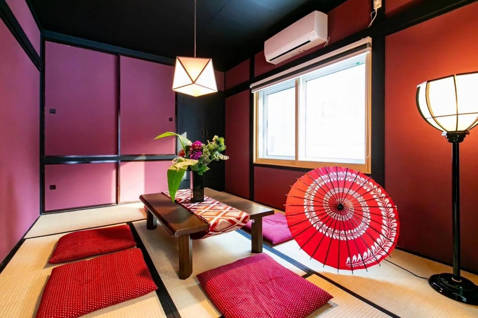 Bedroom, Bed in THE SUNLIGHT