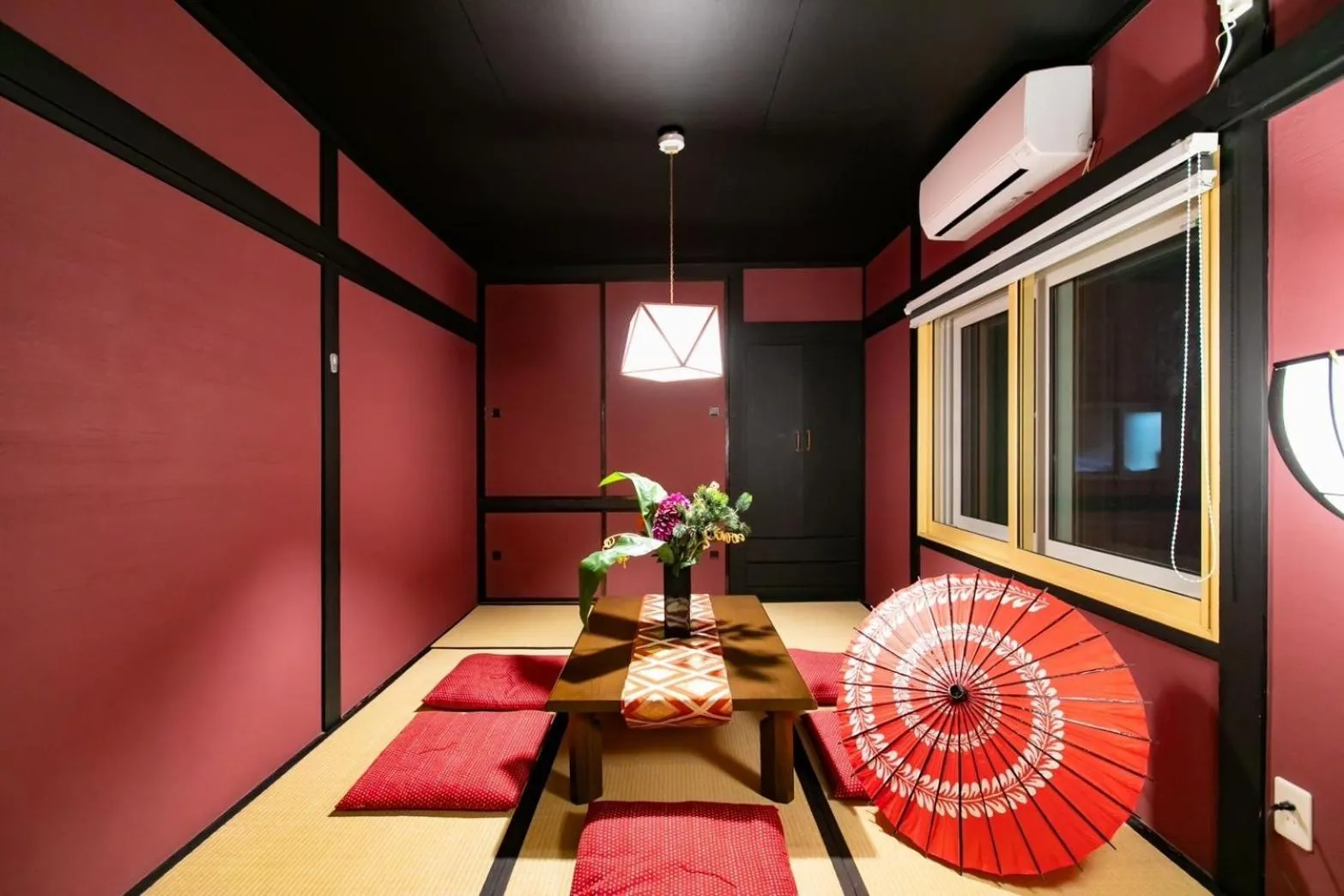 Bedroom in THE SUNLIGHT