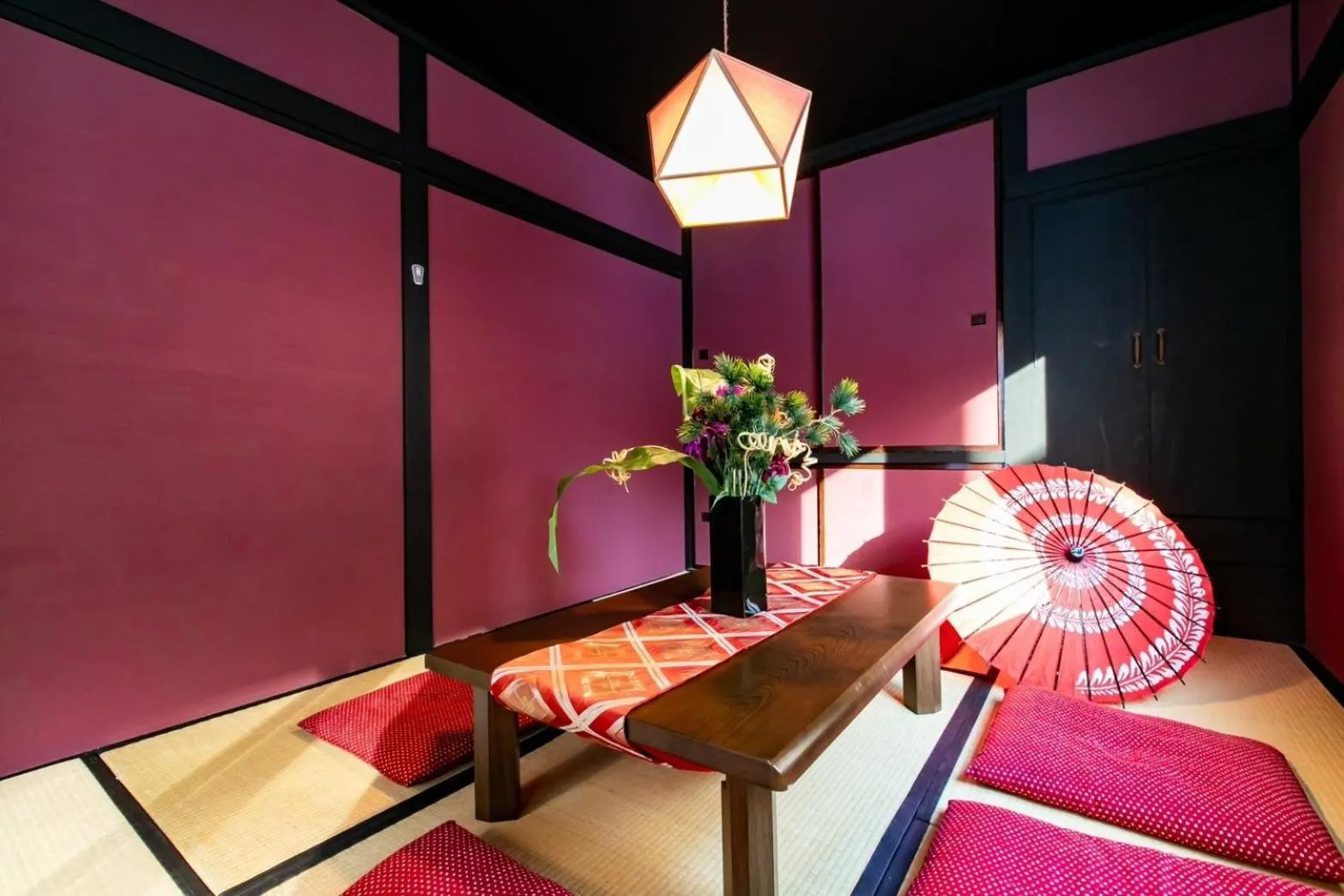 Bedroom in THE SUNLIGHT