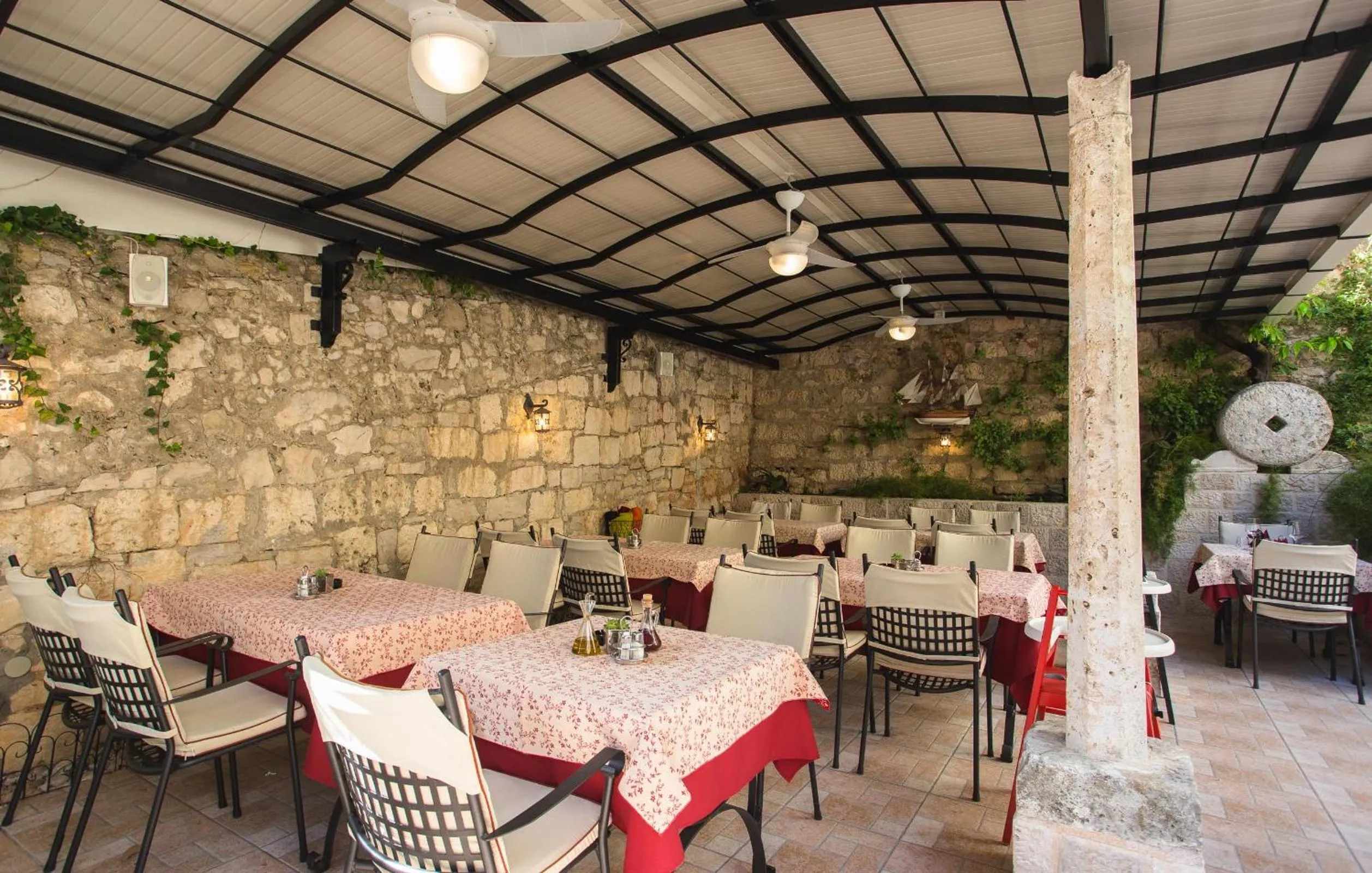 Dining area in Guesthouse Mimbelli
