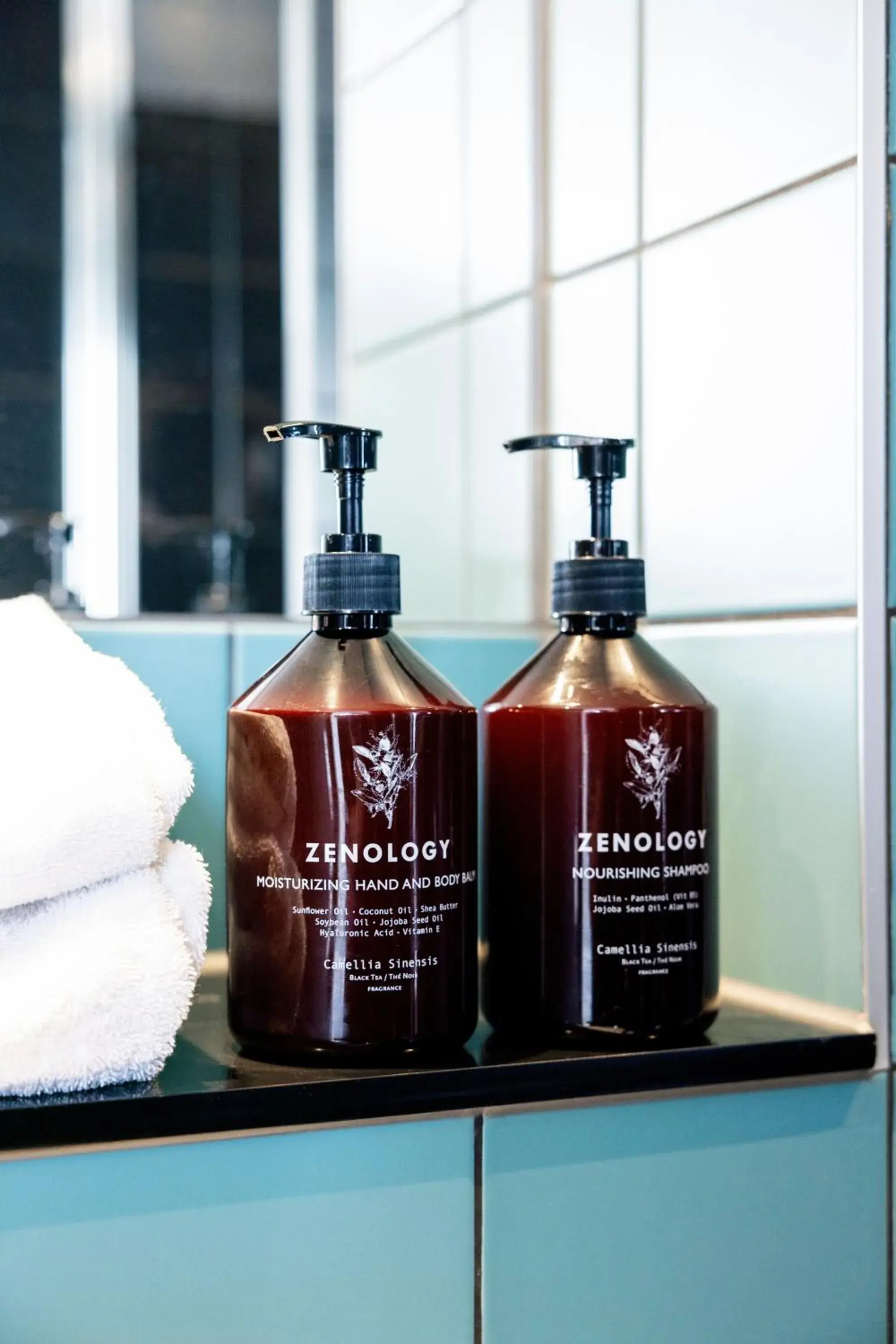 Superior Queen Room in The Social Hub Delft Superior Queen Room in The Social Hub Delft