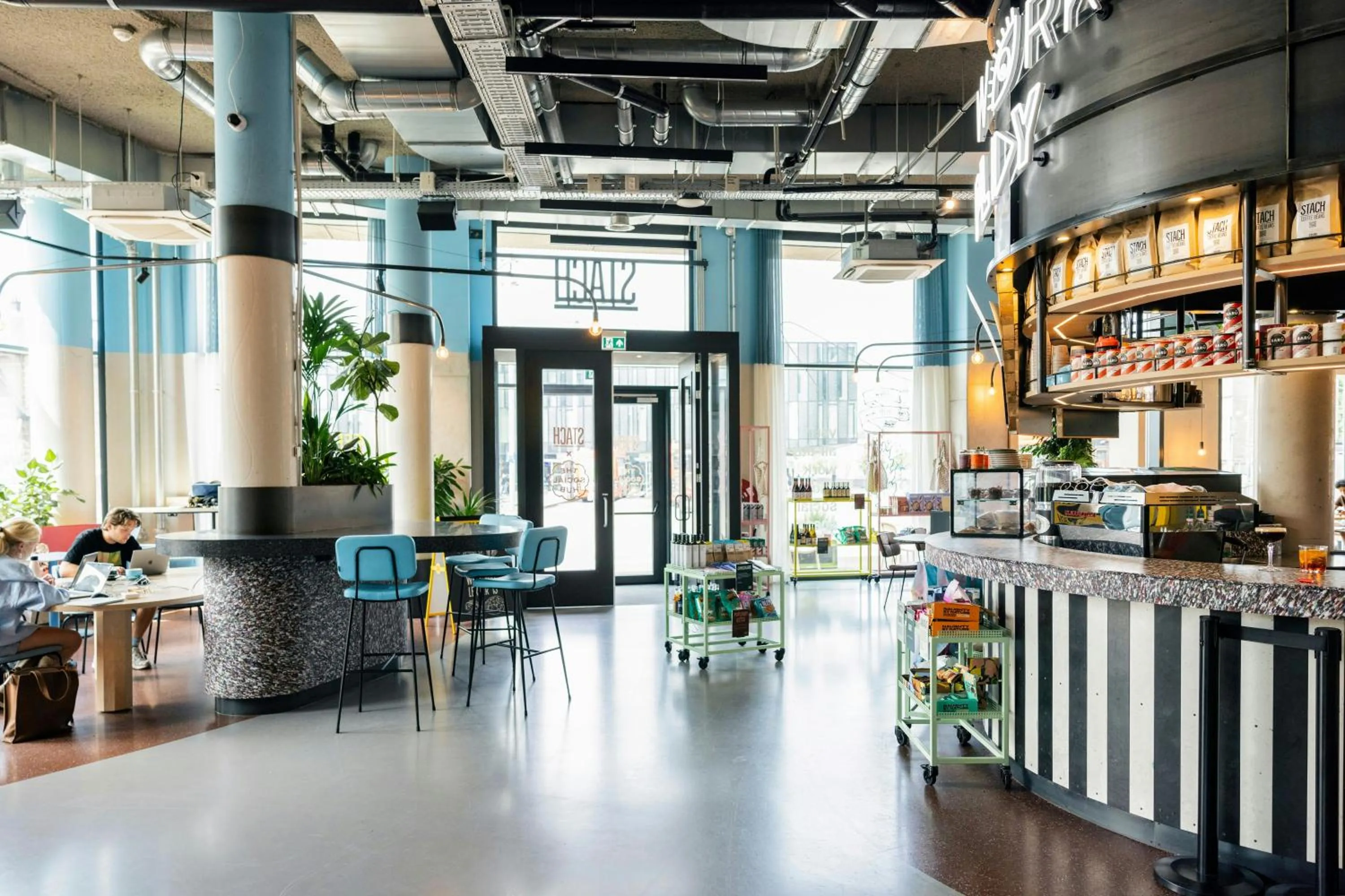 Restaurant/places to eat in The Social Hub Delft