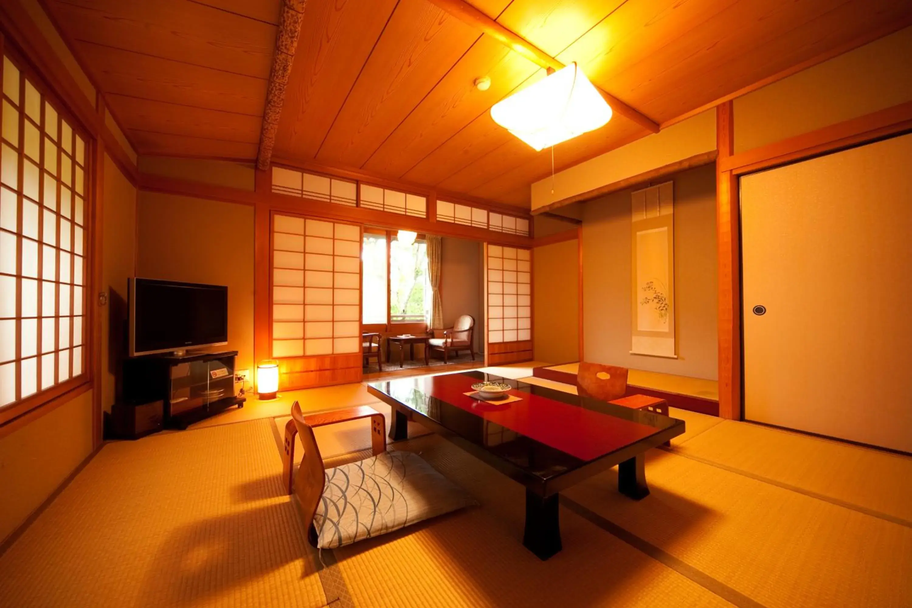 Photo of the whole room in Ryotei Tanokura Photo of the whole room in Ryotei Tanokura