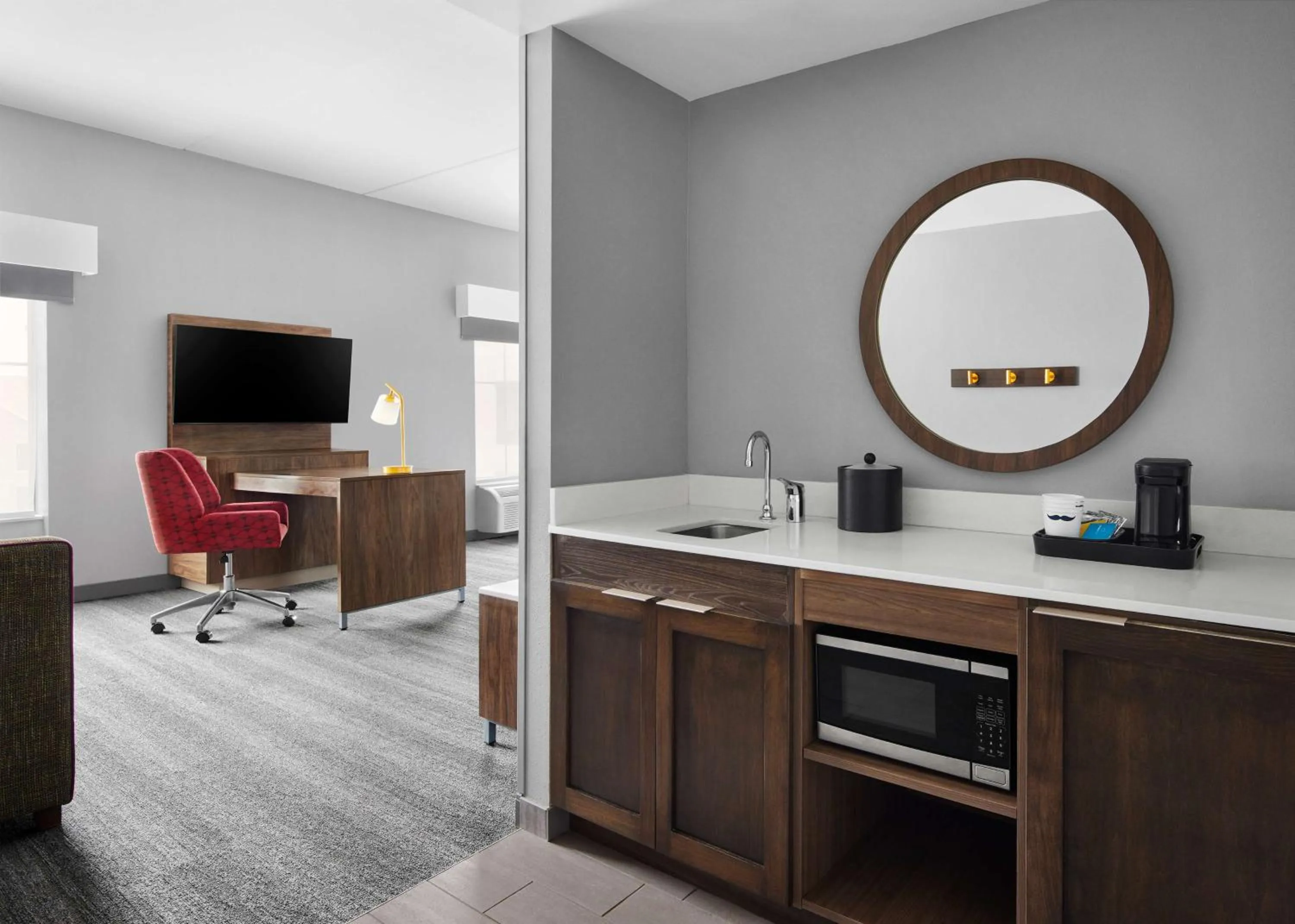 Coffee/tea facilities in Hampton Inn & Suites Charlotte Steele Creek Road, NC