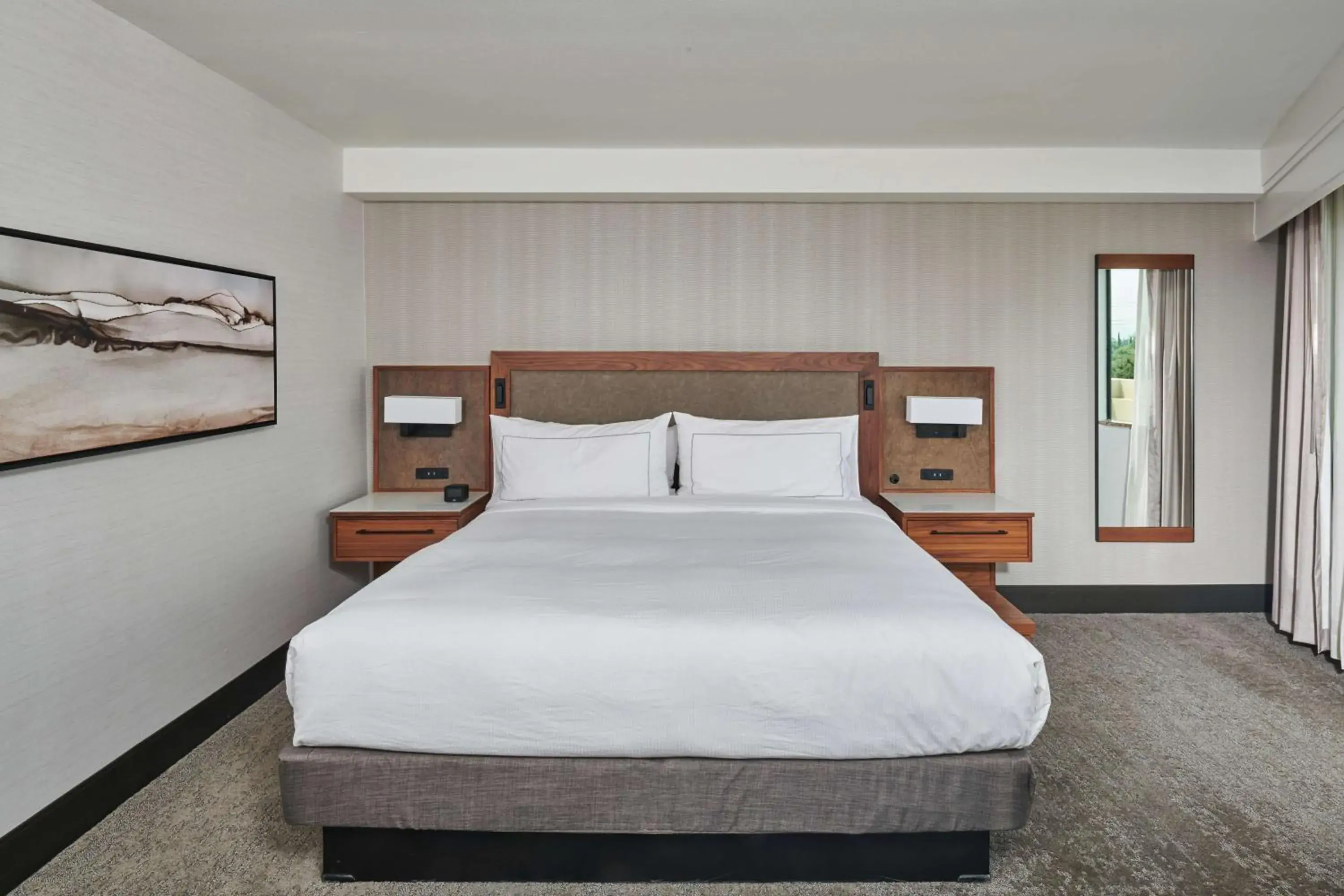 Bed in Doubletree By Hilton Fullerton Bed in Doubletree By Hilton Fullerton