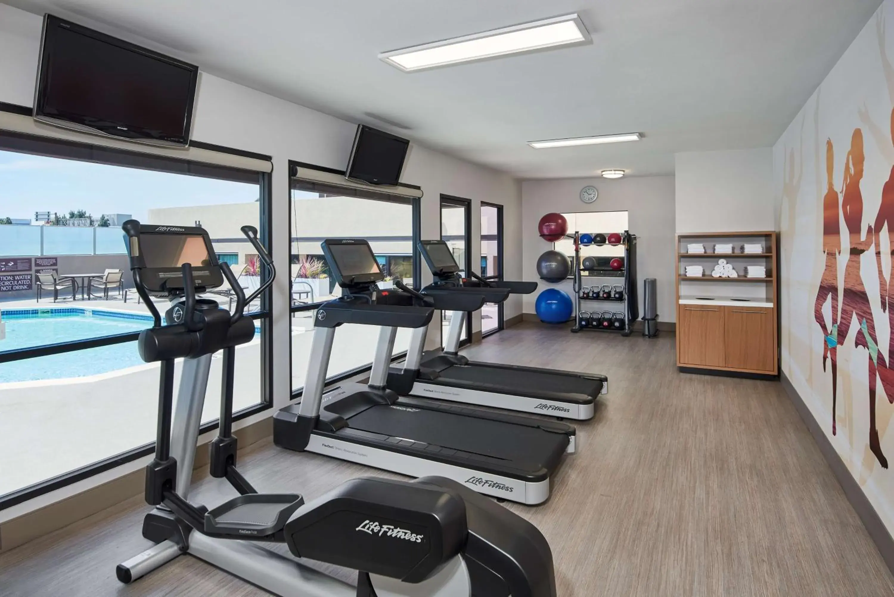 Fitness centre/facilities in Doubletree By Hilton Fullerton Fitness centre/facilities in Doubletree By Hilton Fullerton