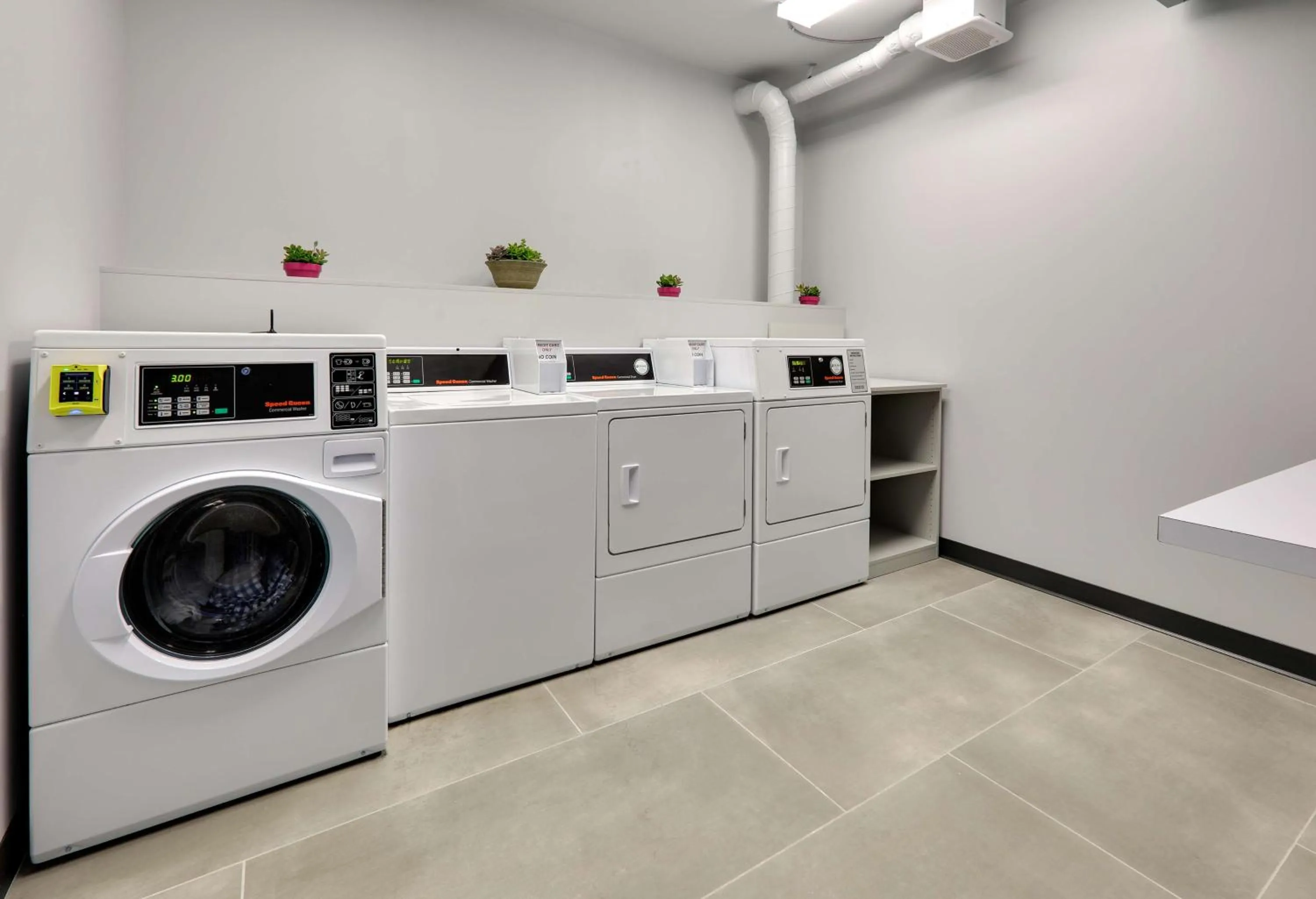 Property building in Homewood Suites By Hilton Irvine Spectrum Lake Forest