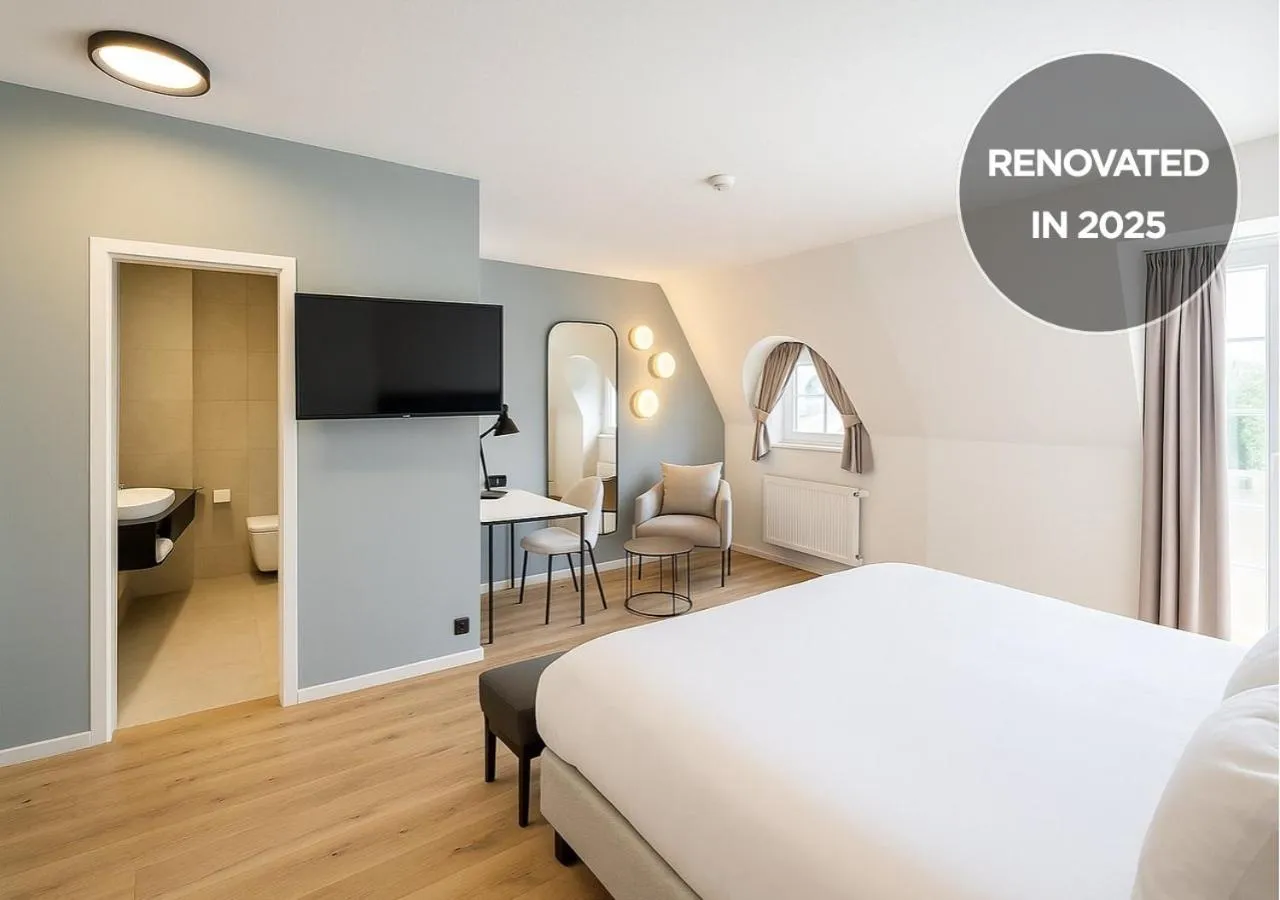 Bedroom, Bed in Grand Hotel et Centre Thermal d'Yverdon-les-Bains