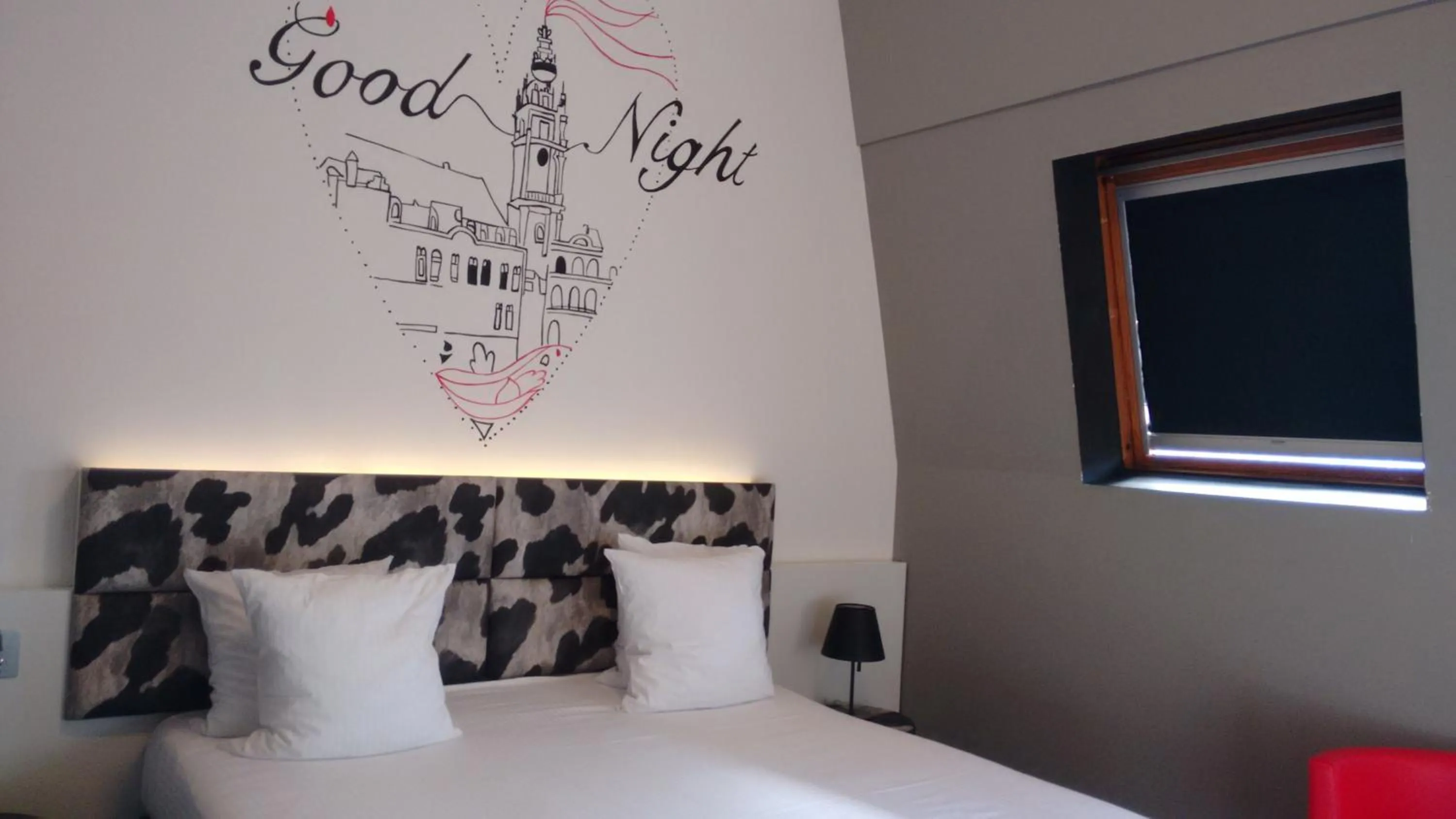 Decorative detail, Bed in Martin's Dream Hotel