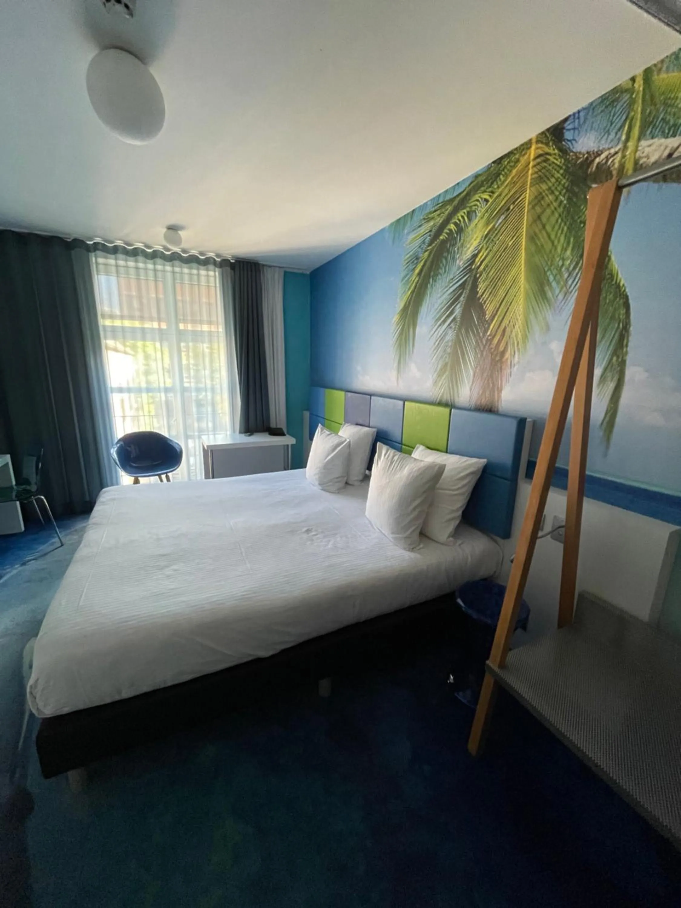 Photo of the whole room, Bed in Martin's Dream Hotel