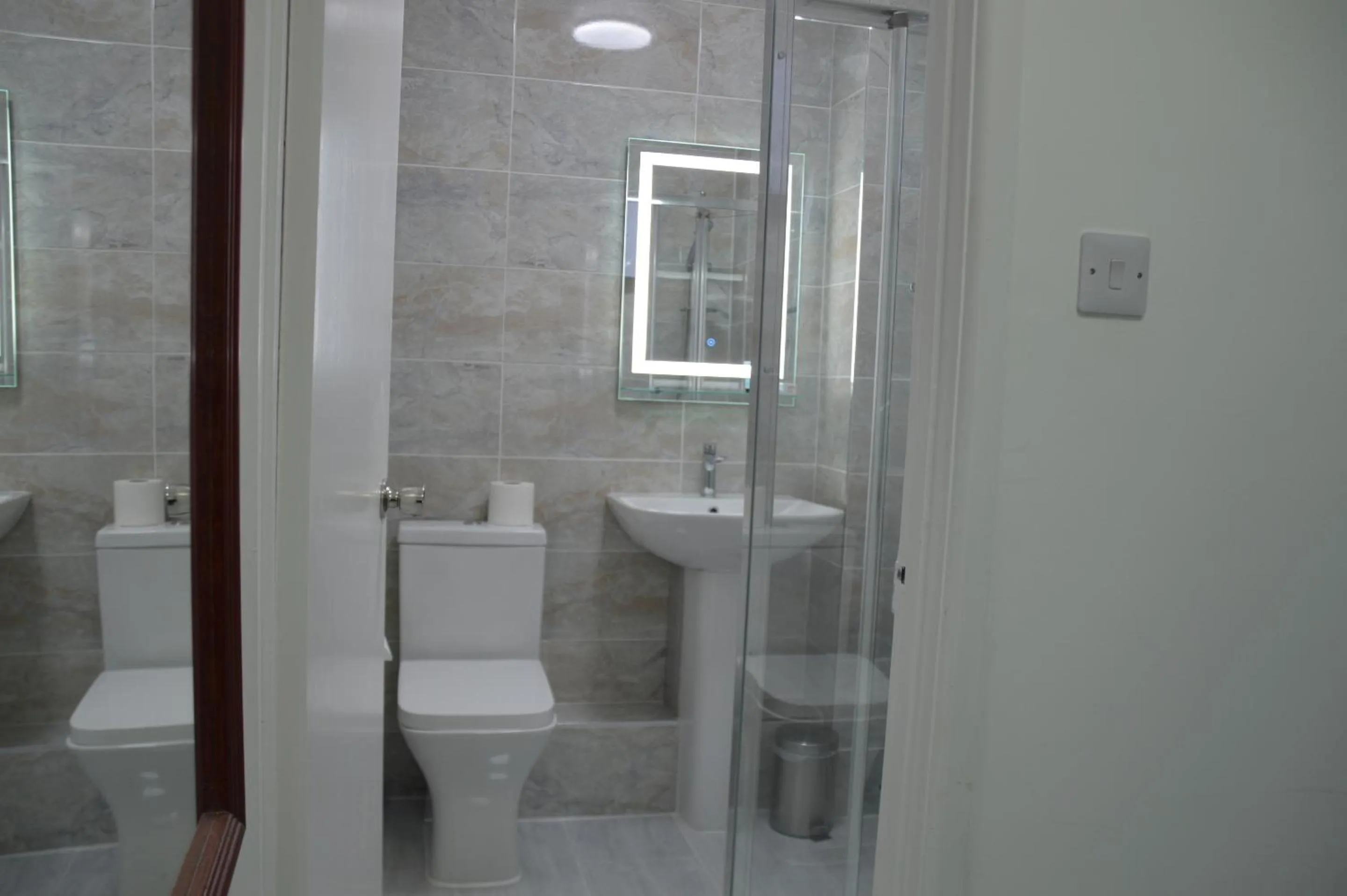 Bathroom in Holly Lodge