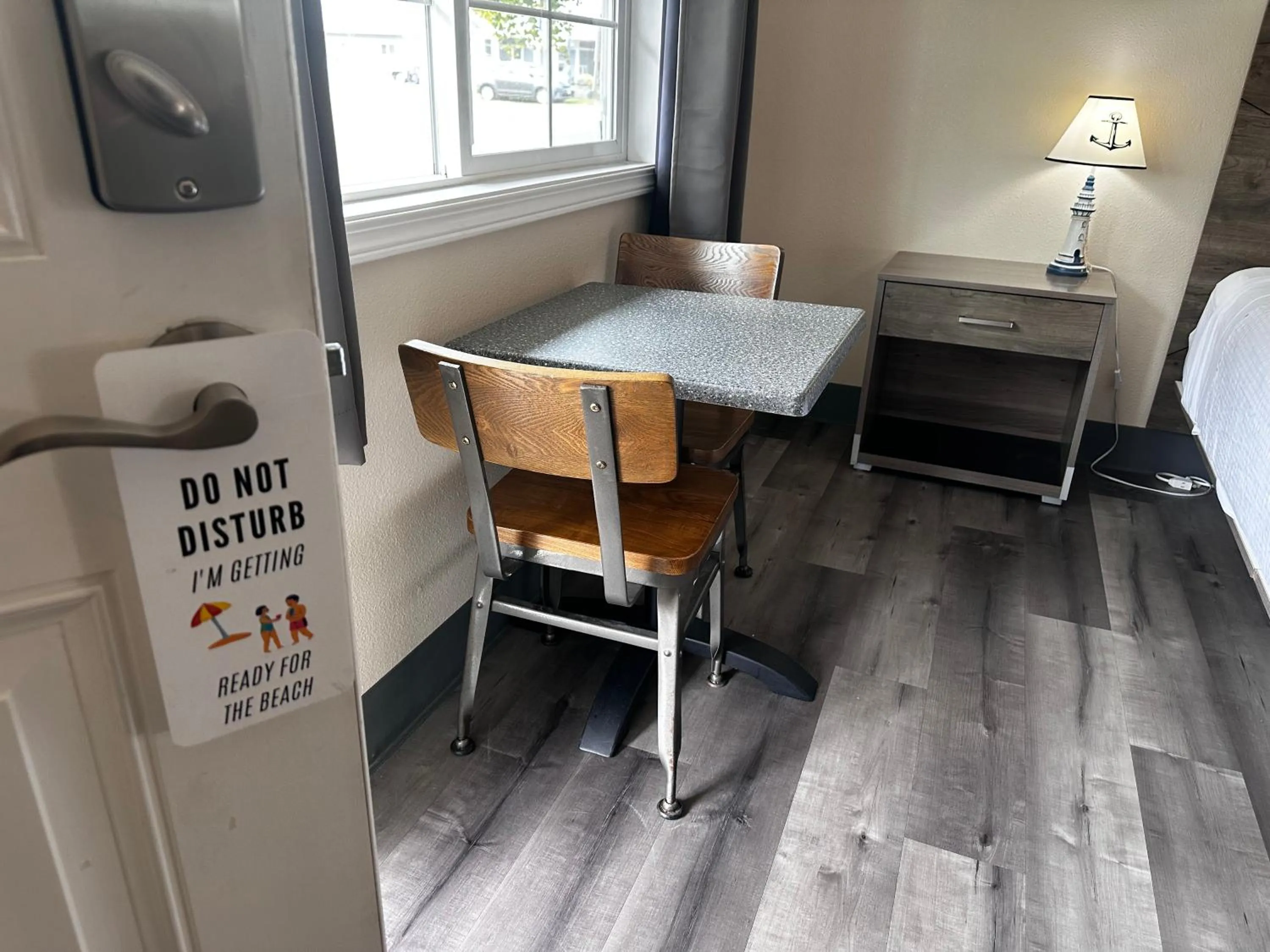 Seating area in Coastal Inn and Suites