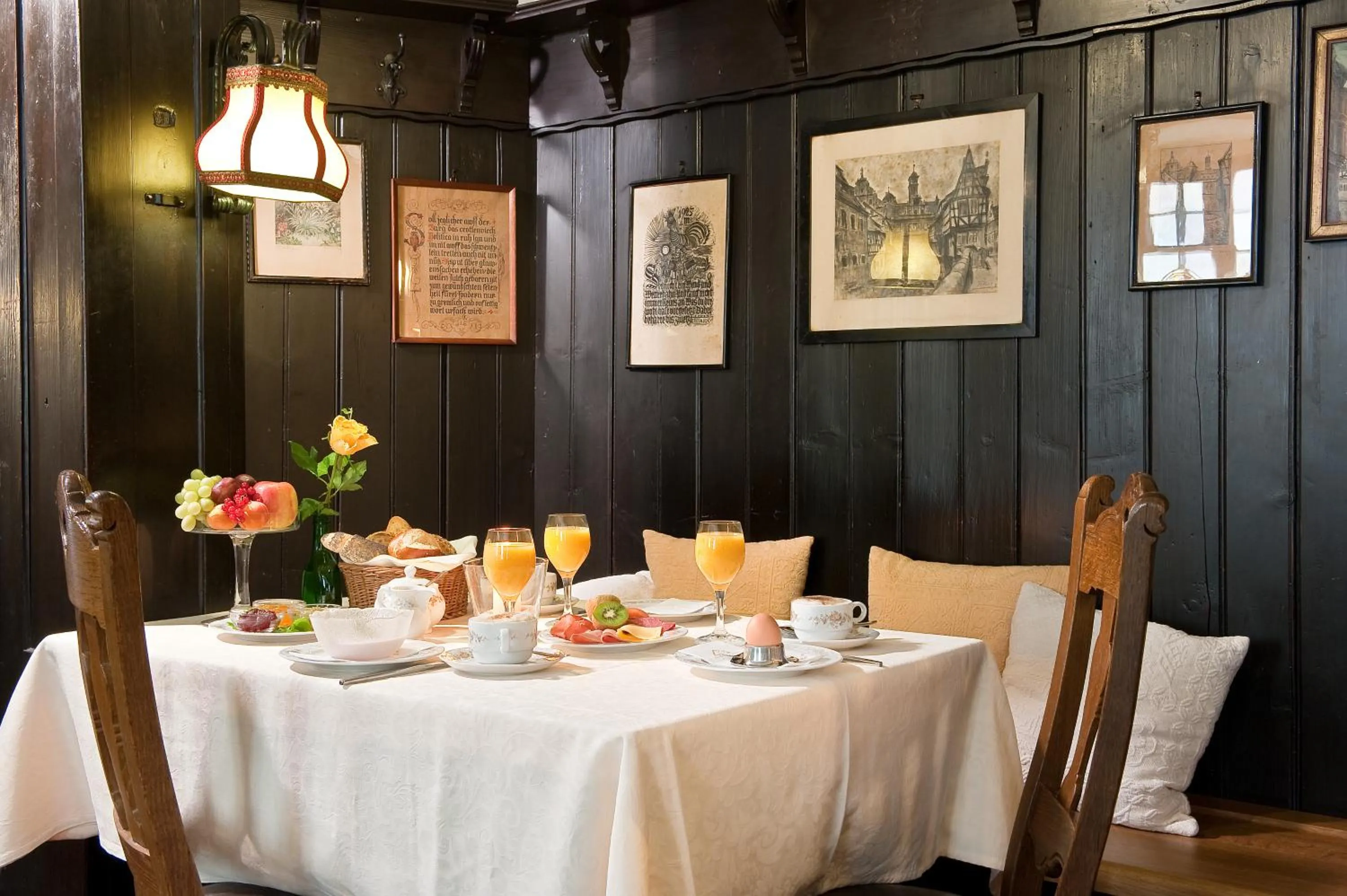 Restaurant/places to eat in Löwen Hotel & Restaurant