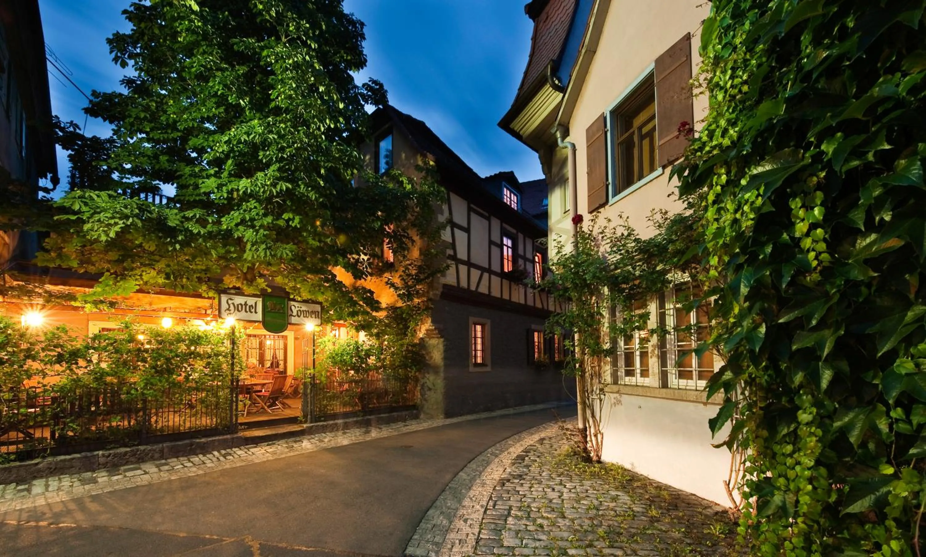 Facade/entrance in Löwen Hotel & Restaurant
