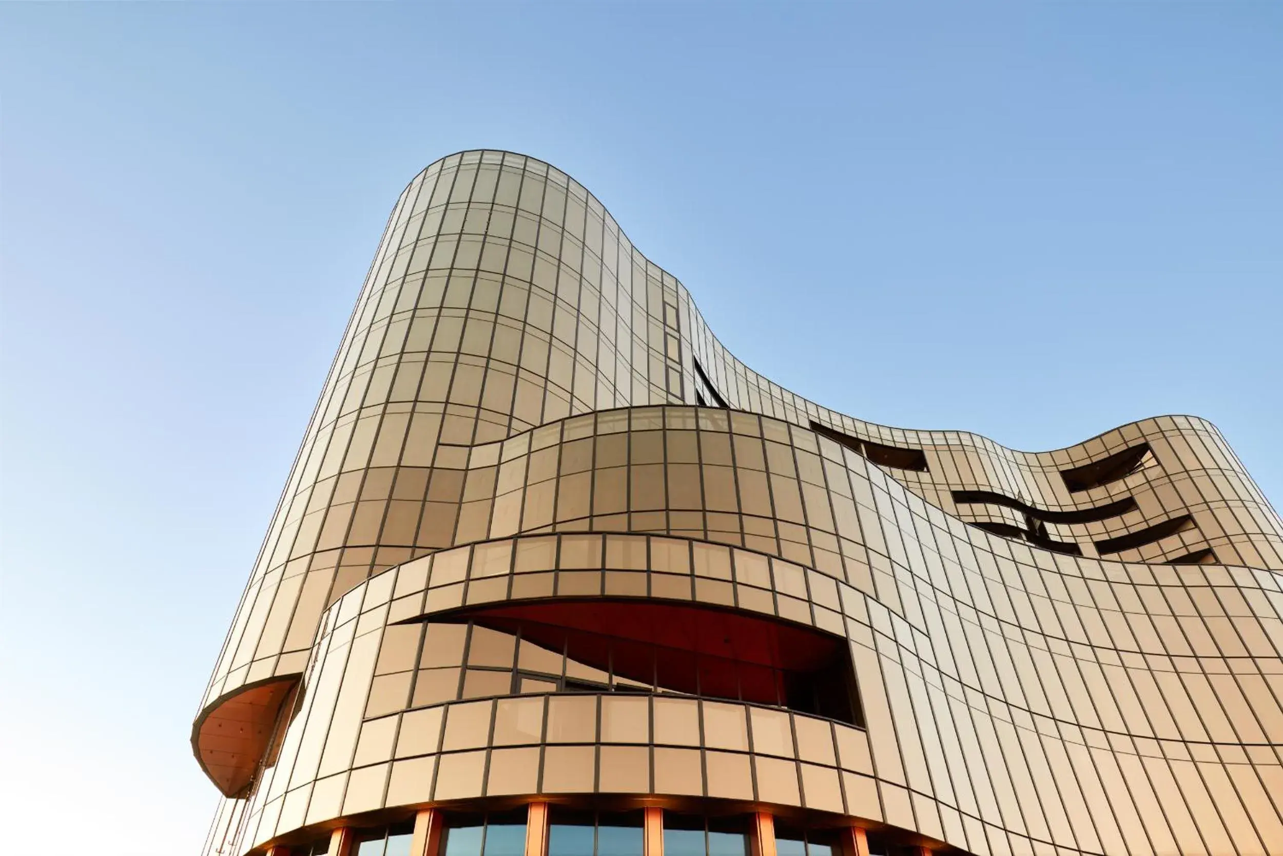 Property building in Eos by SkyCity Property building in Eos by SkyCity