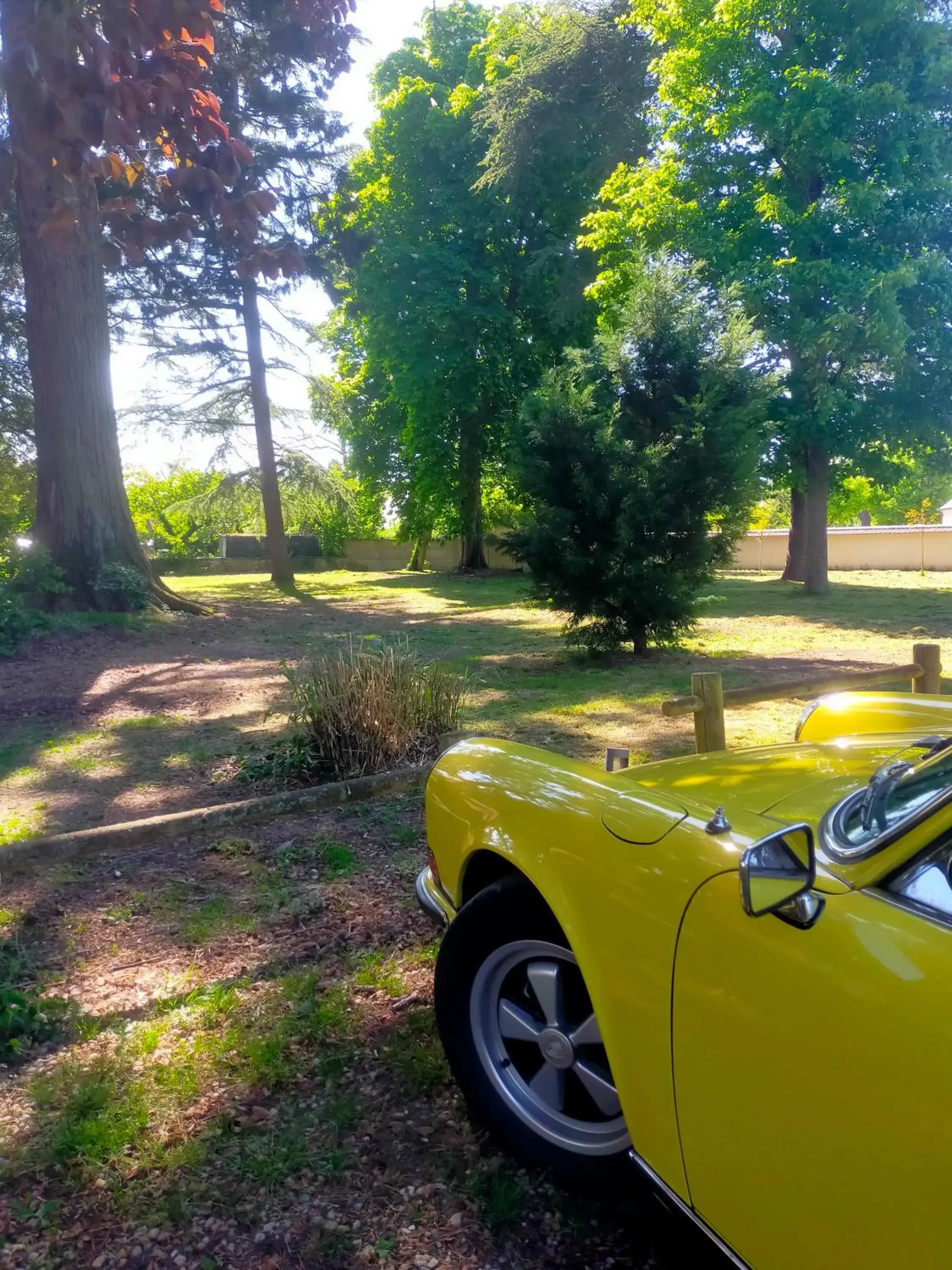 Logis Hotels Restaurants- Villa des Bordes Logis Hotels Restaurants- Villa des Bordes