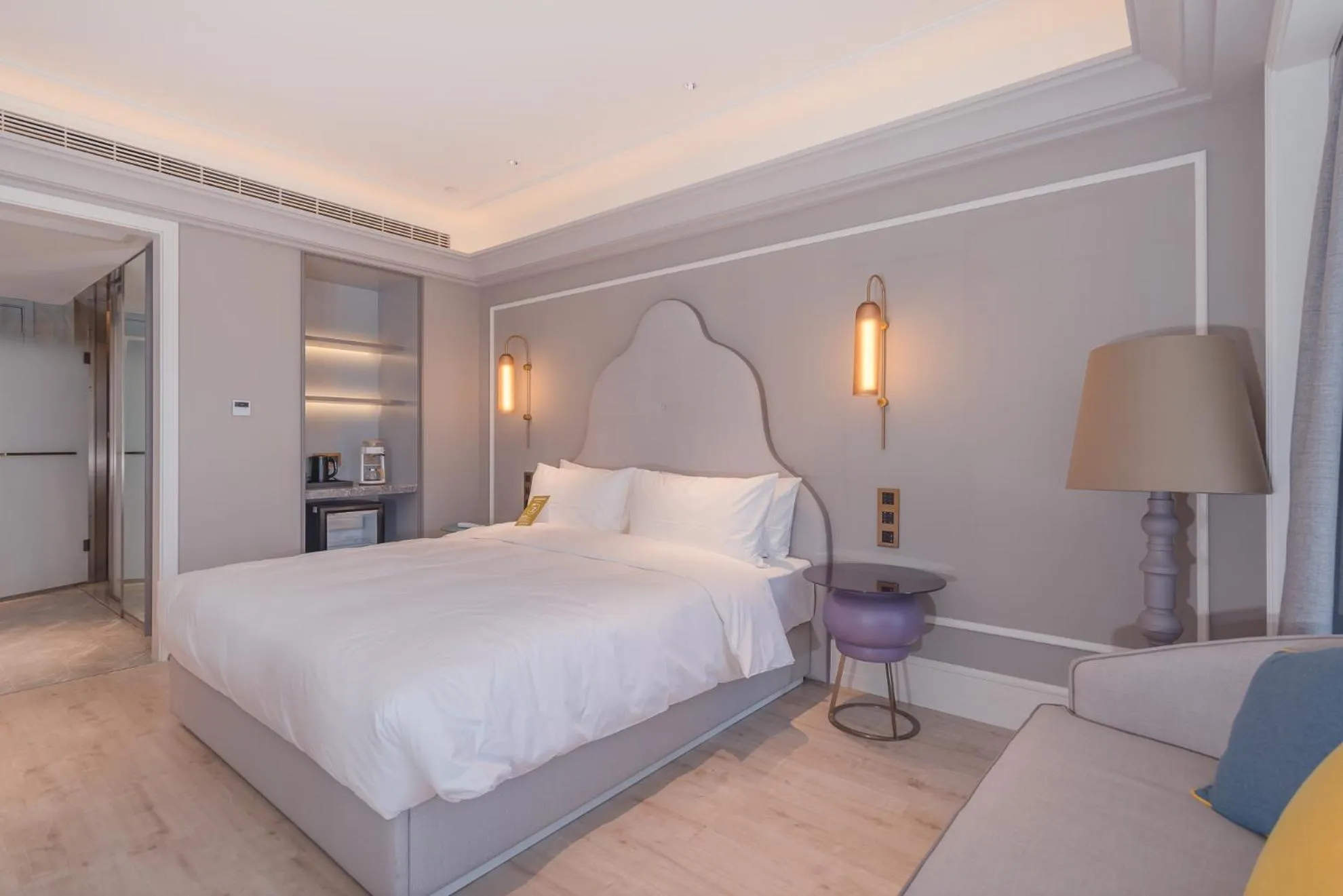 Bed in Mercure Hotel Hangzhou East Railway Station