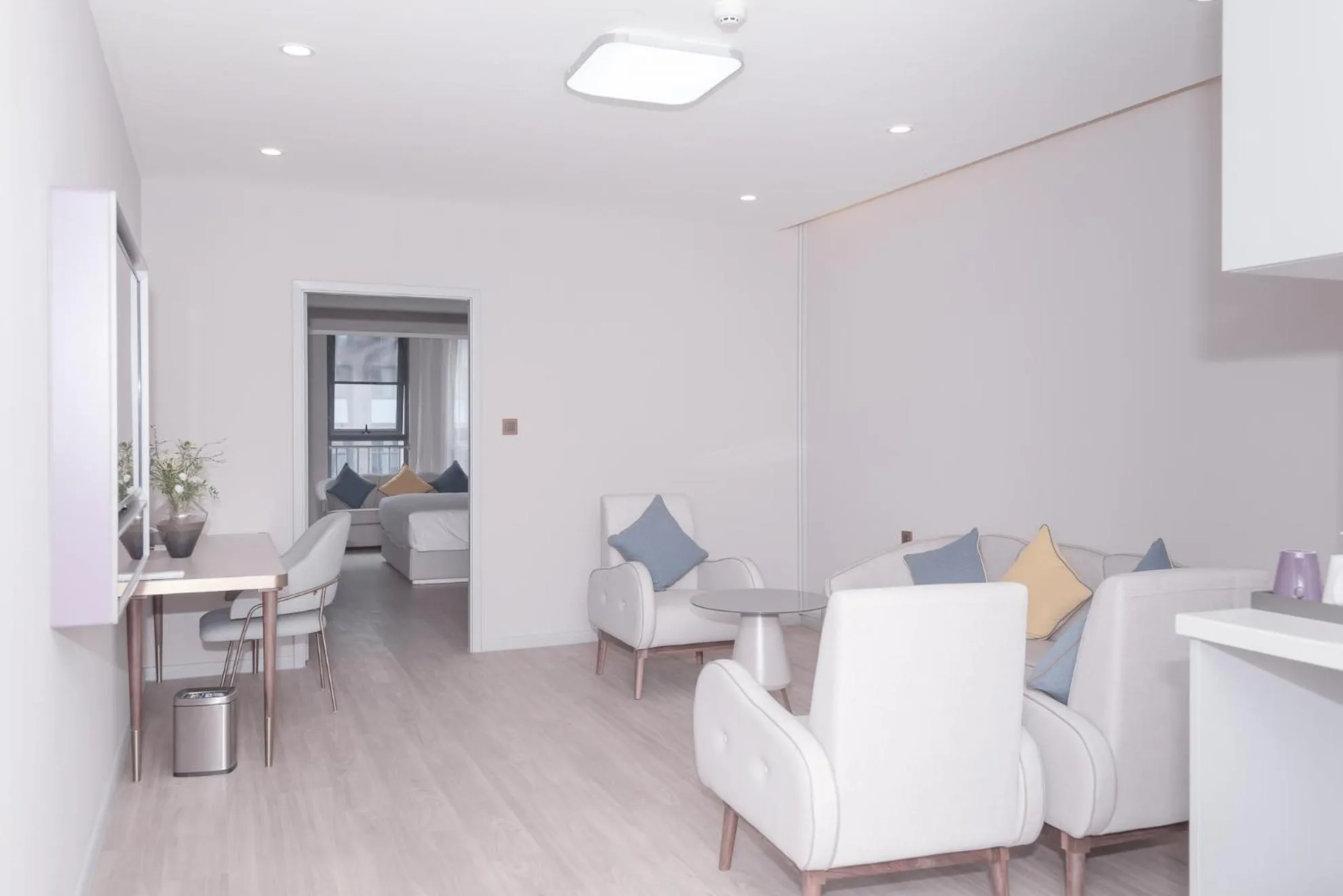 Living room in Mercure Hotel Hangzhou East Railway Station