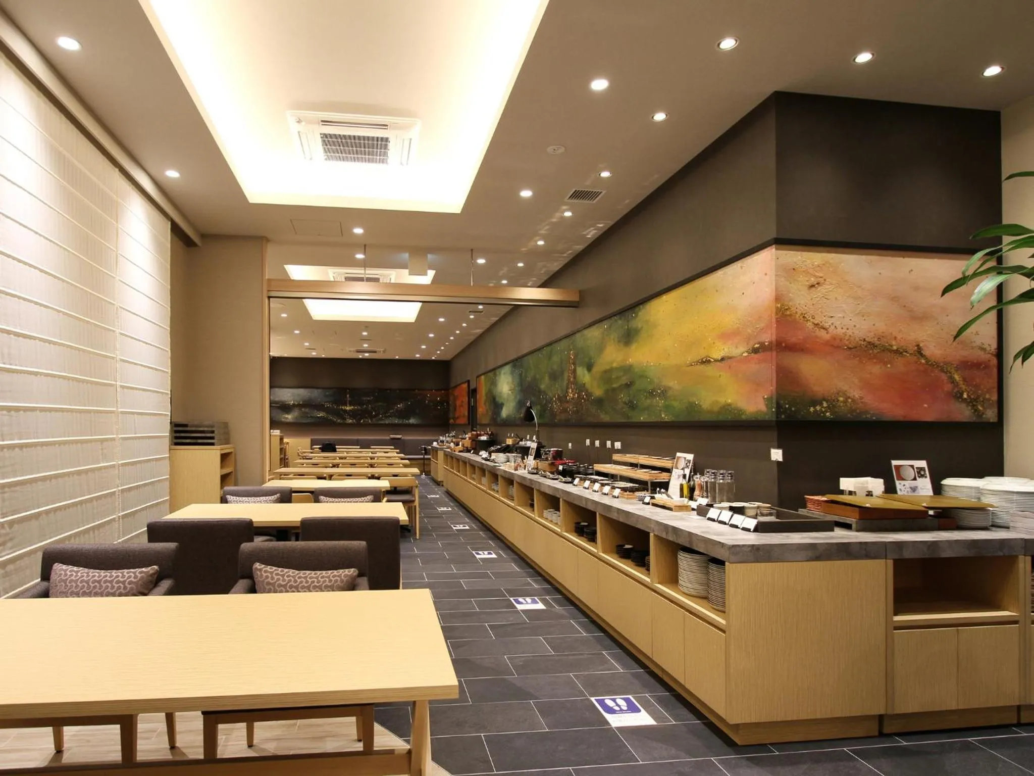 Restaurant/places to eat in Hotel Torifito Hakata Gion